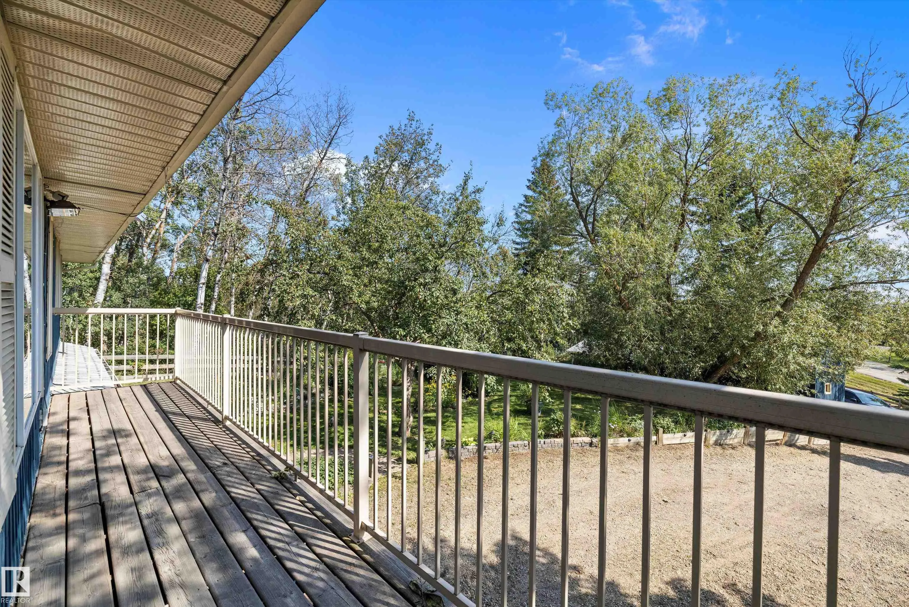 52010 RGE ROAD 233
