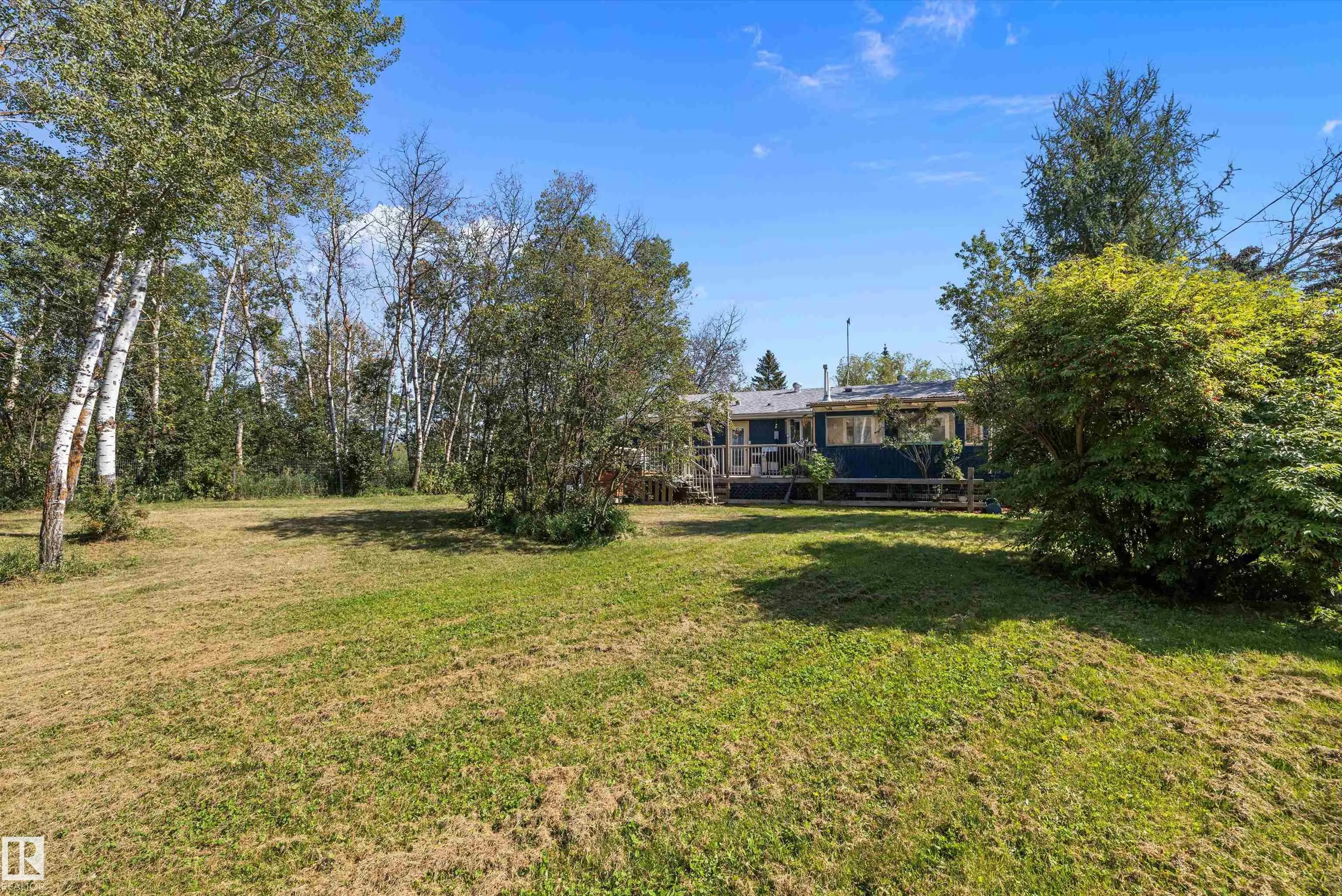 52010 RGE ROAD 233