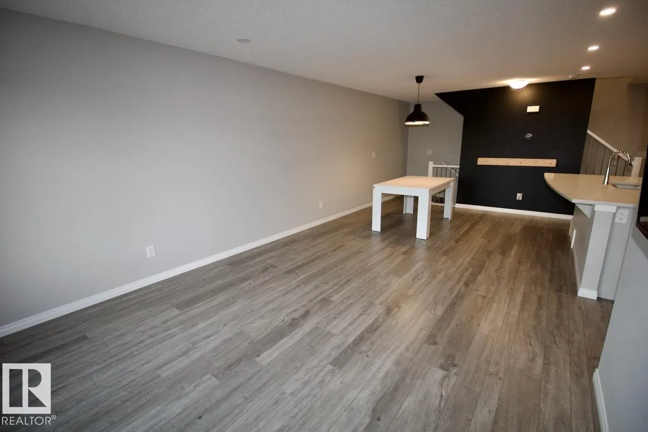 20307 16 Avenue