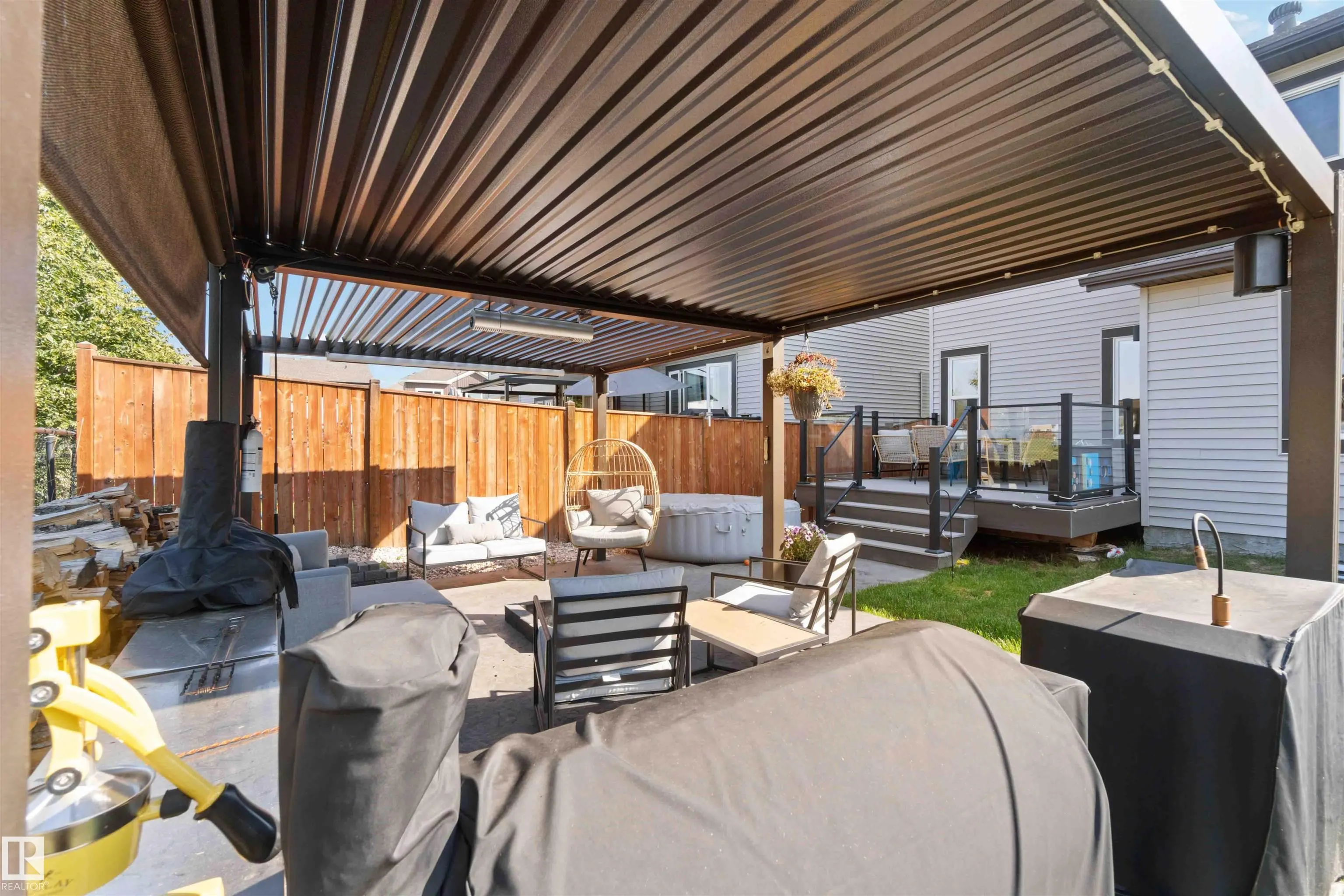 1748 WESTERRA Loop