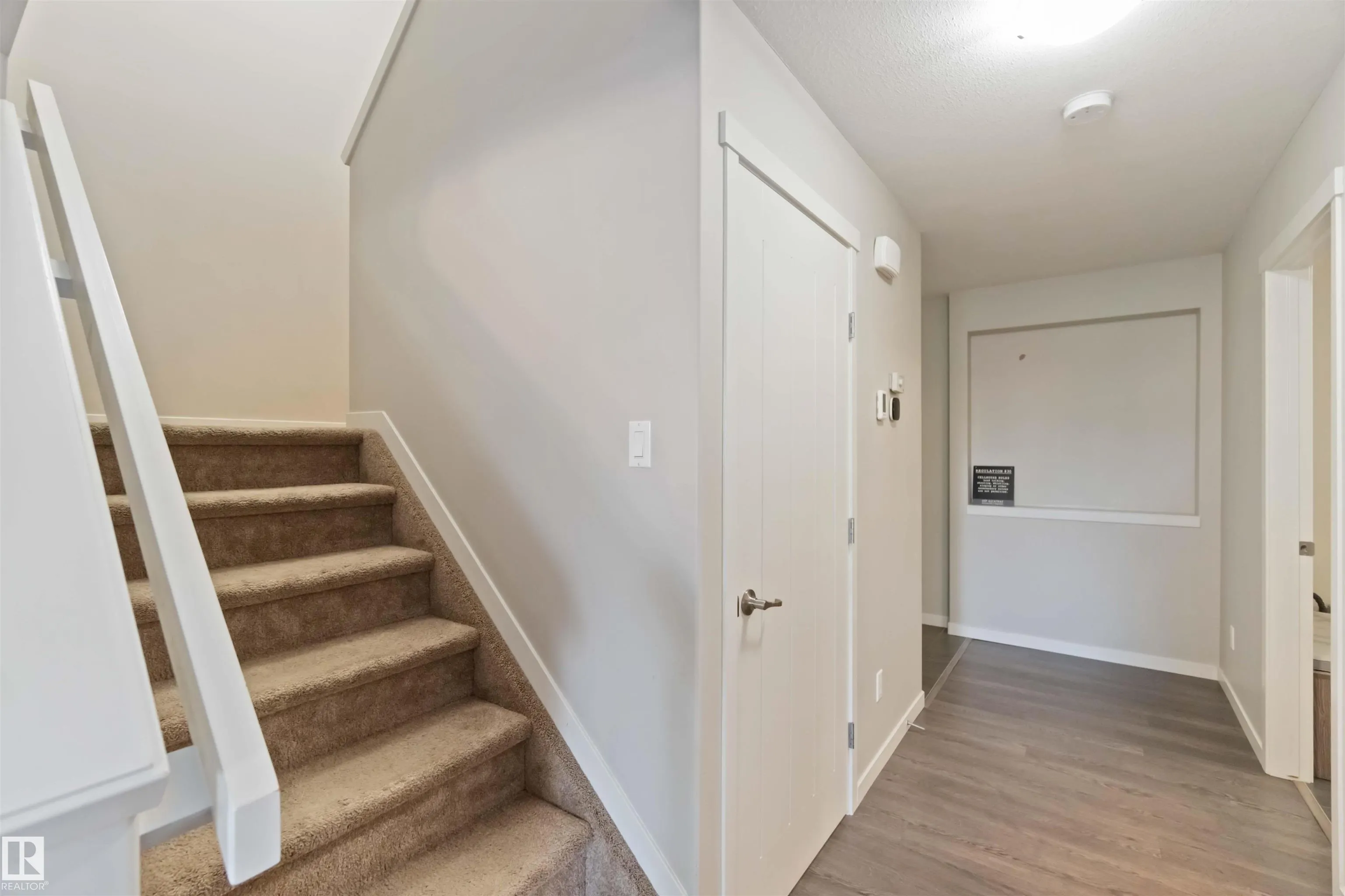1748 WESTERRA Loop