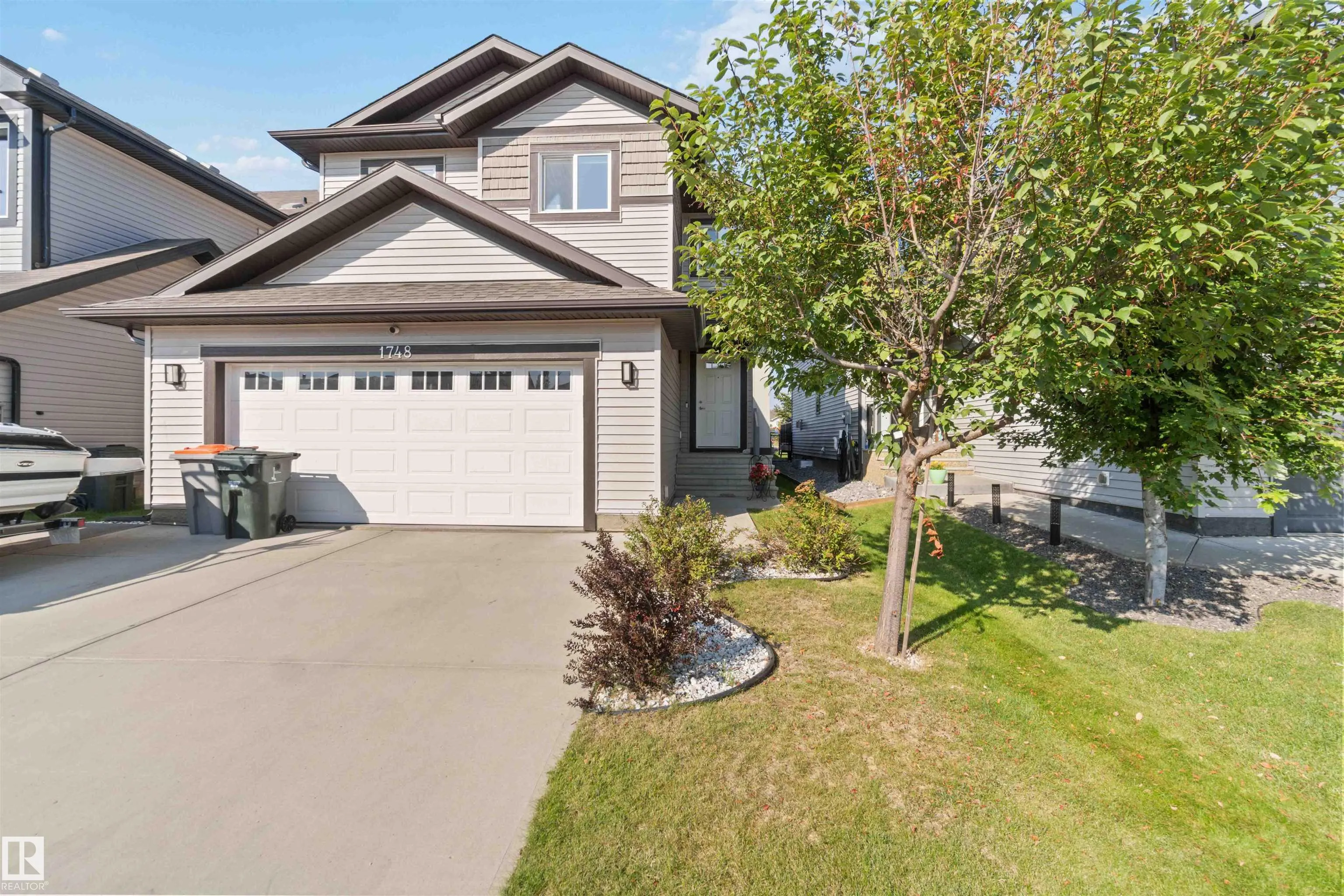 1748 WESTERRA Loop