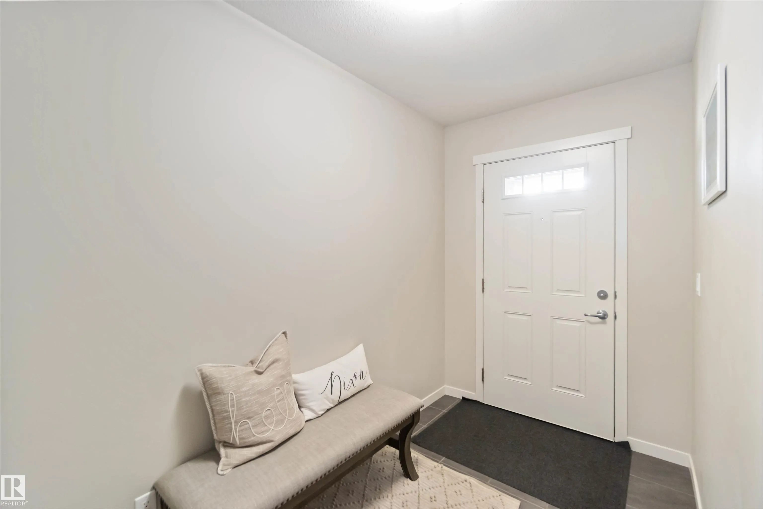 1748 WESTERRA Loop