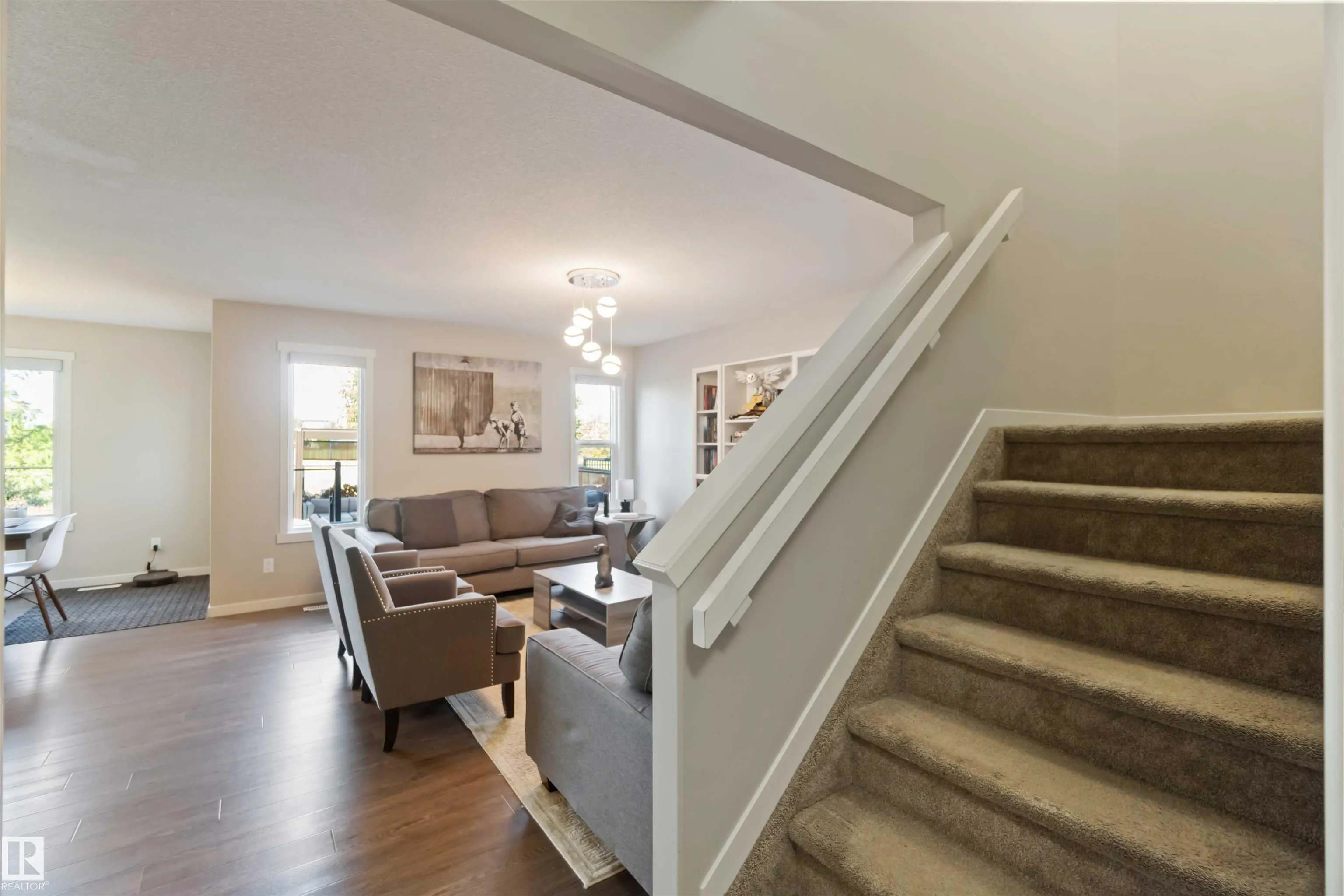 1748 WESTERRA Loop