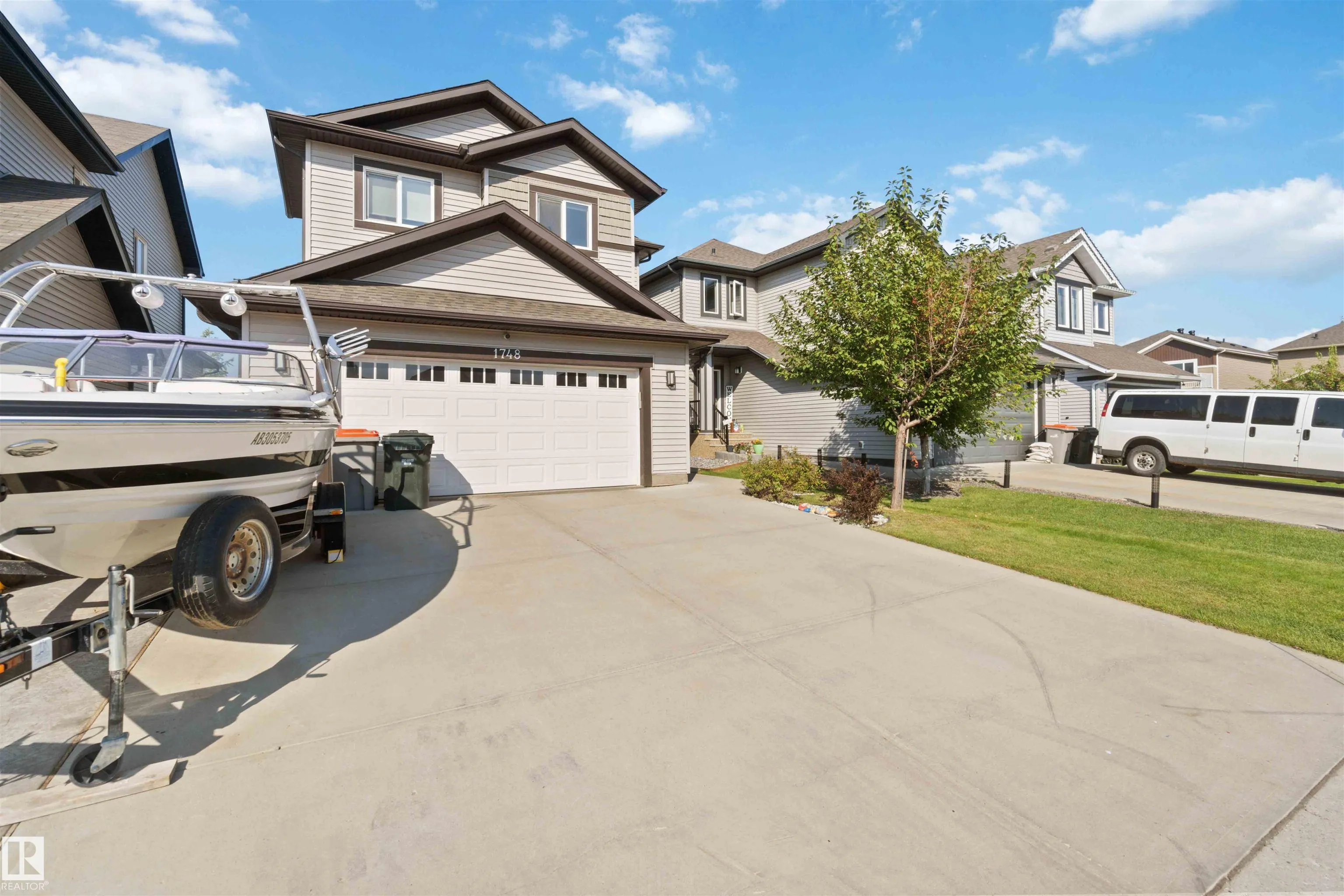 1748 WESTERRA Loop
