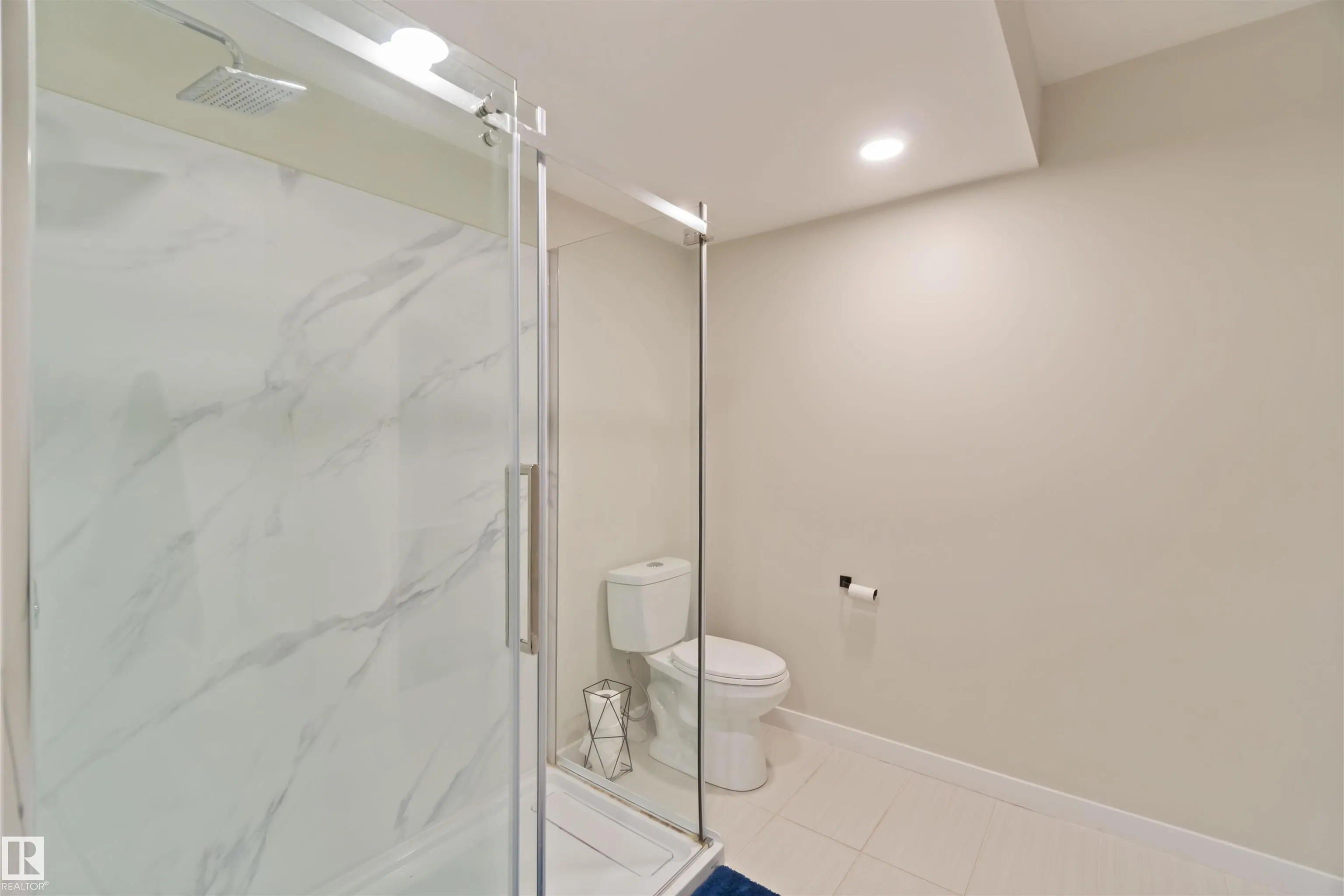 1748 WESTERRA Loop