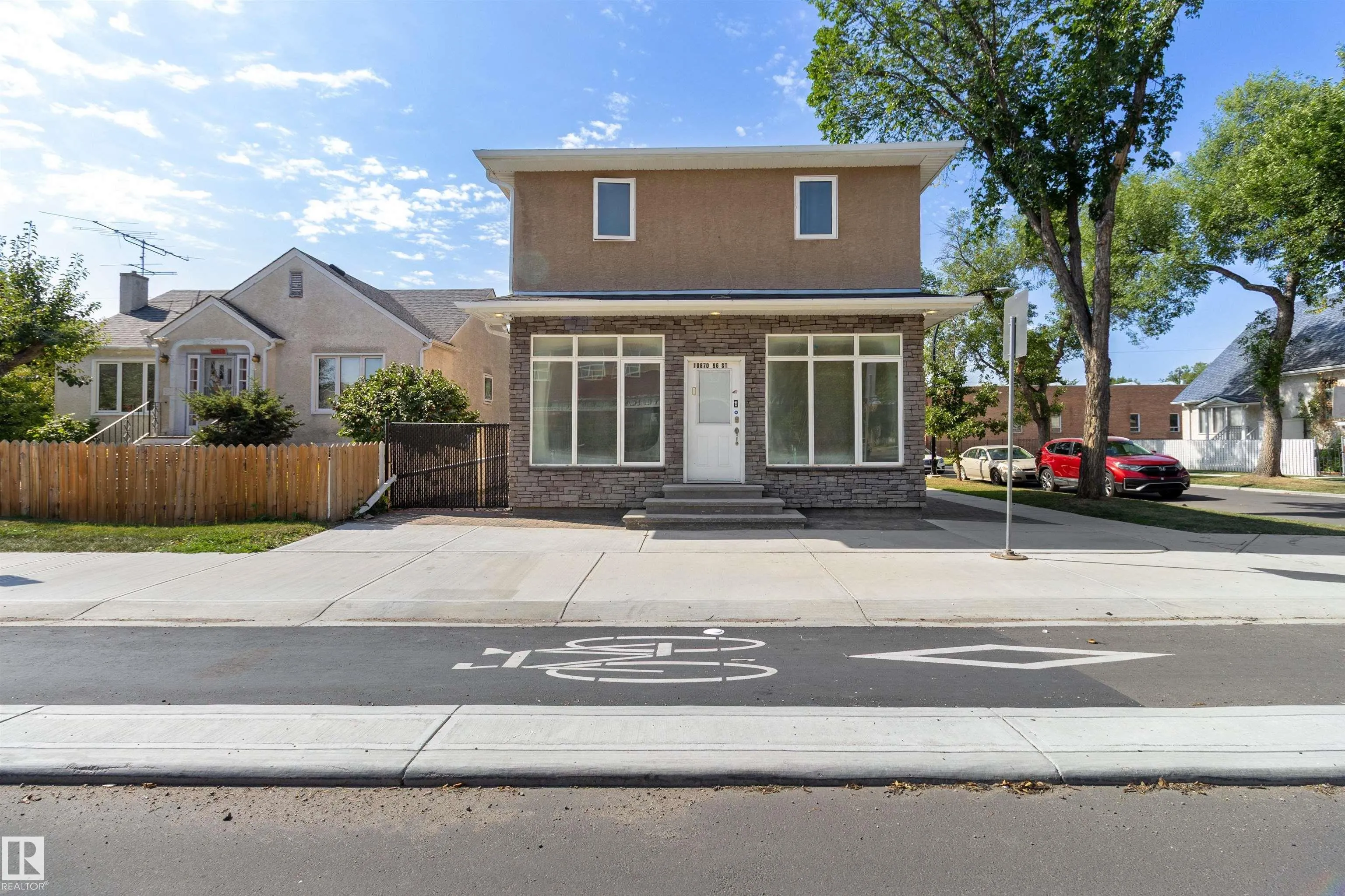 10870 96 Street