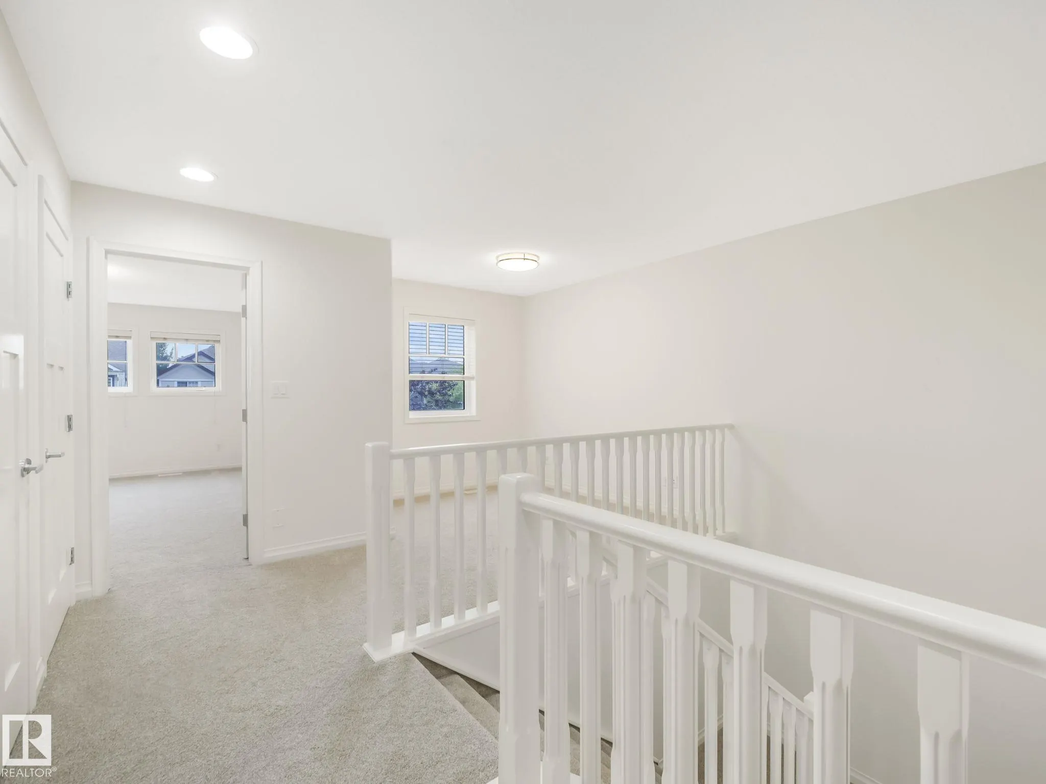 1214 AINSLIE Way