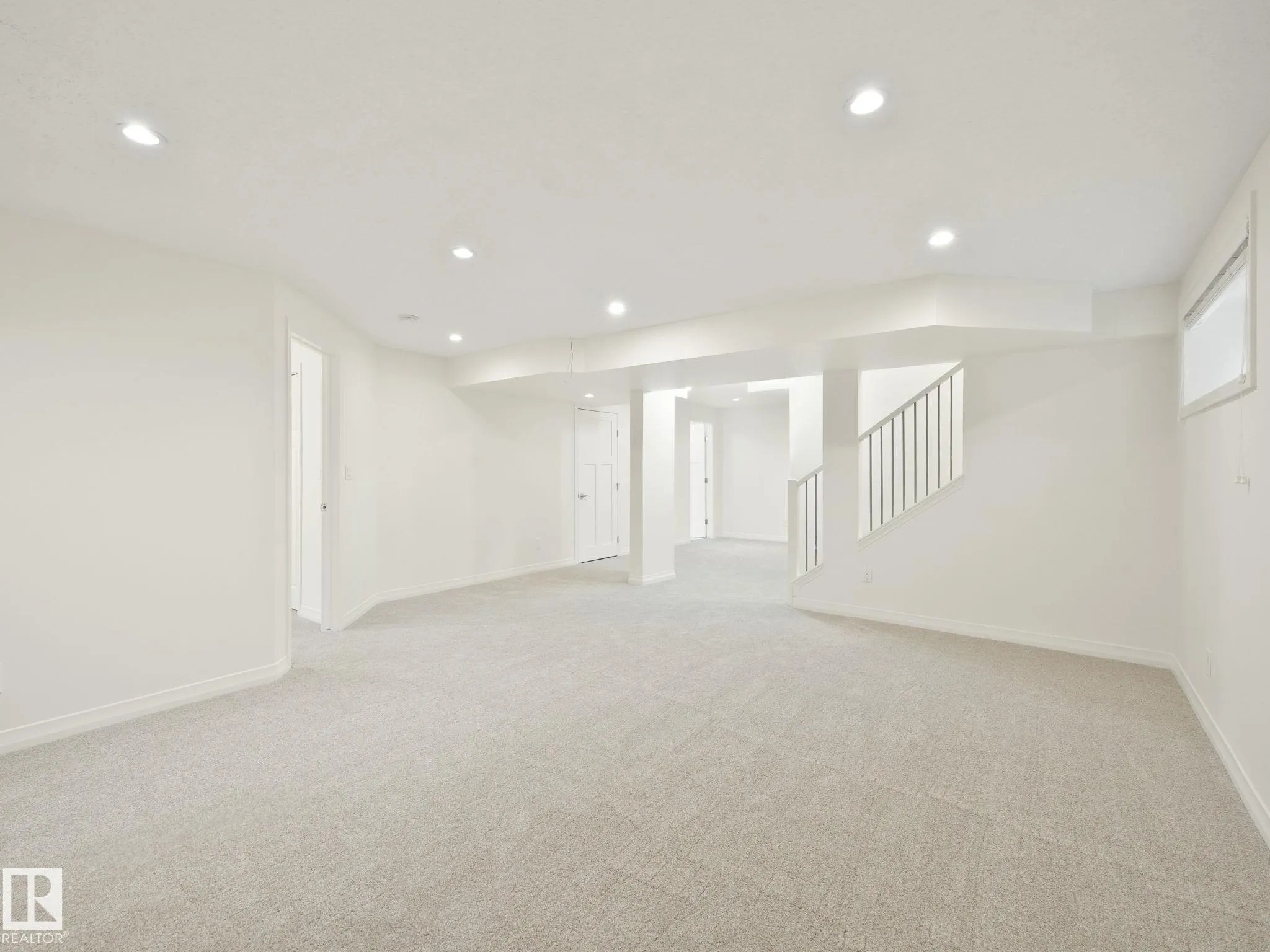 1214 AINSLIE Way