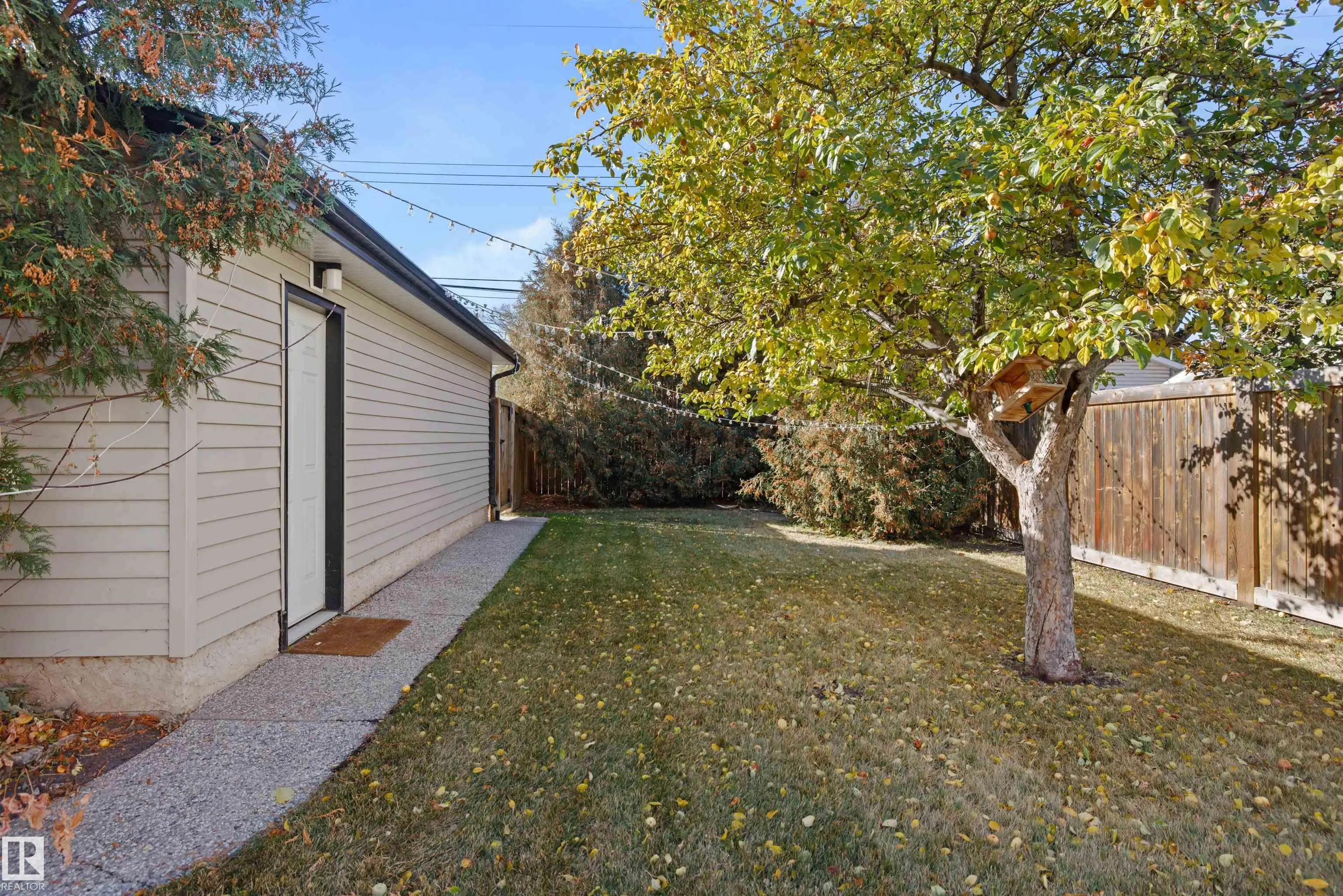 10430 138 Street