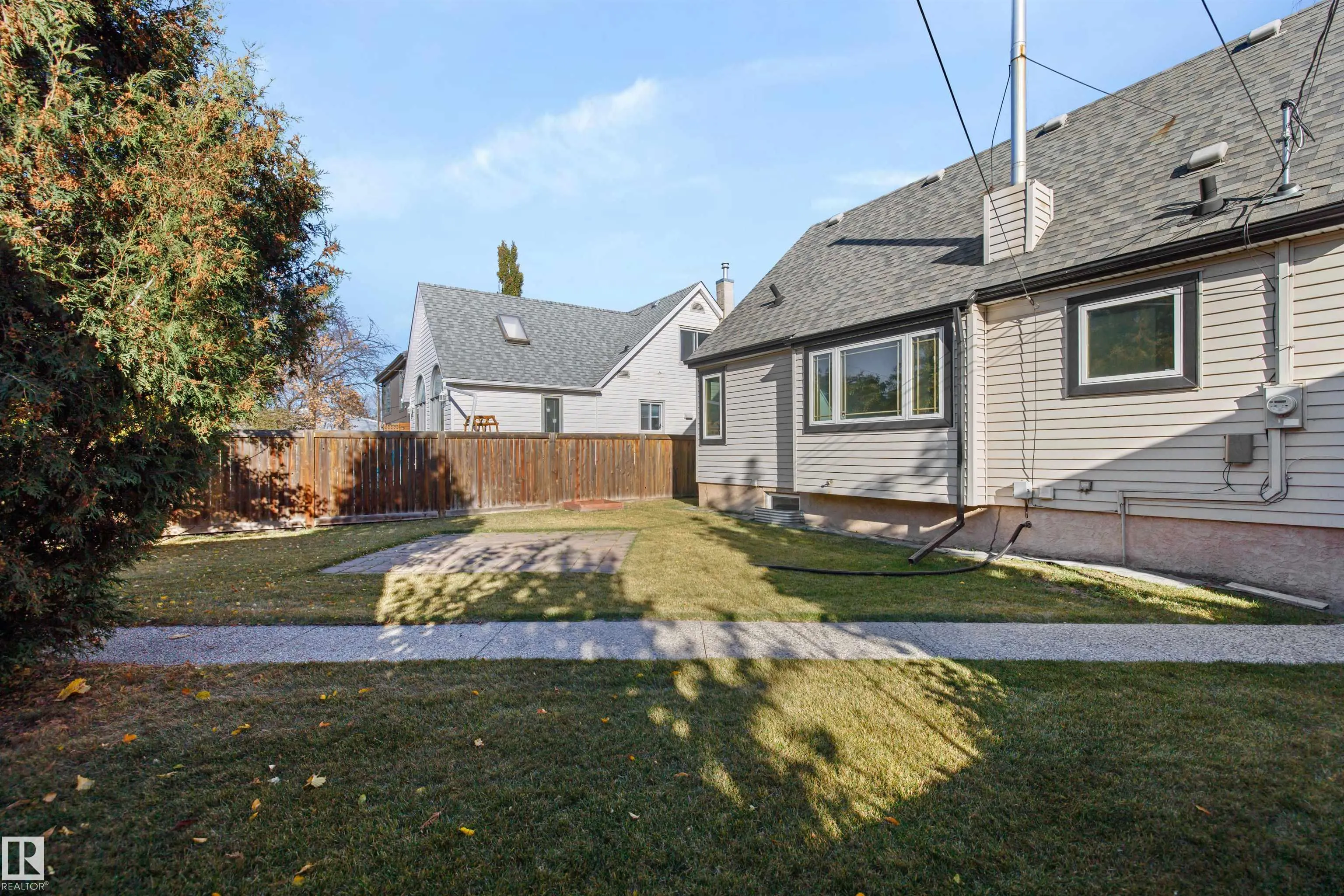 10430 138 Street
