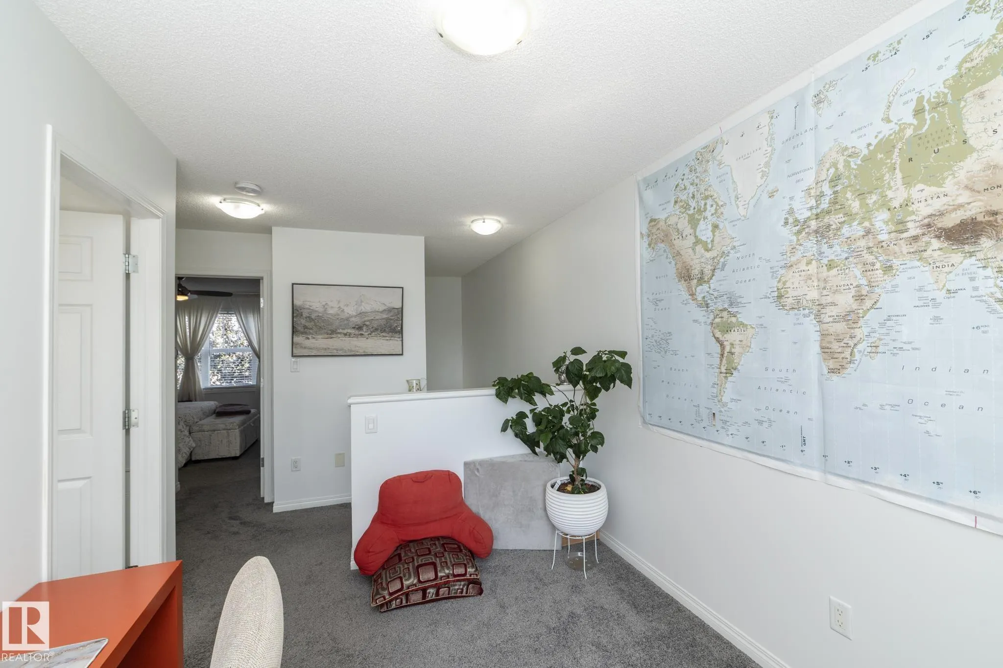 7409 22 AVE