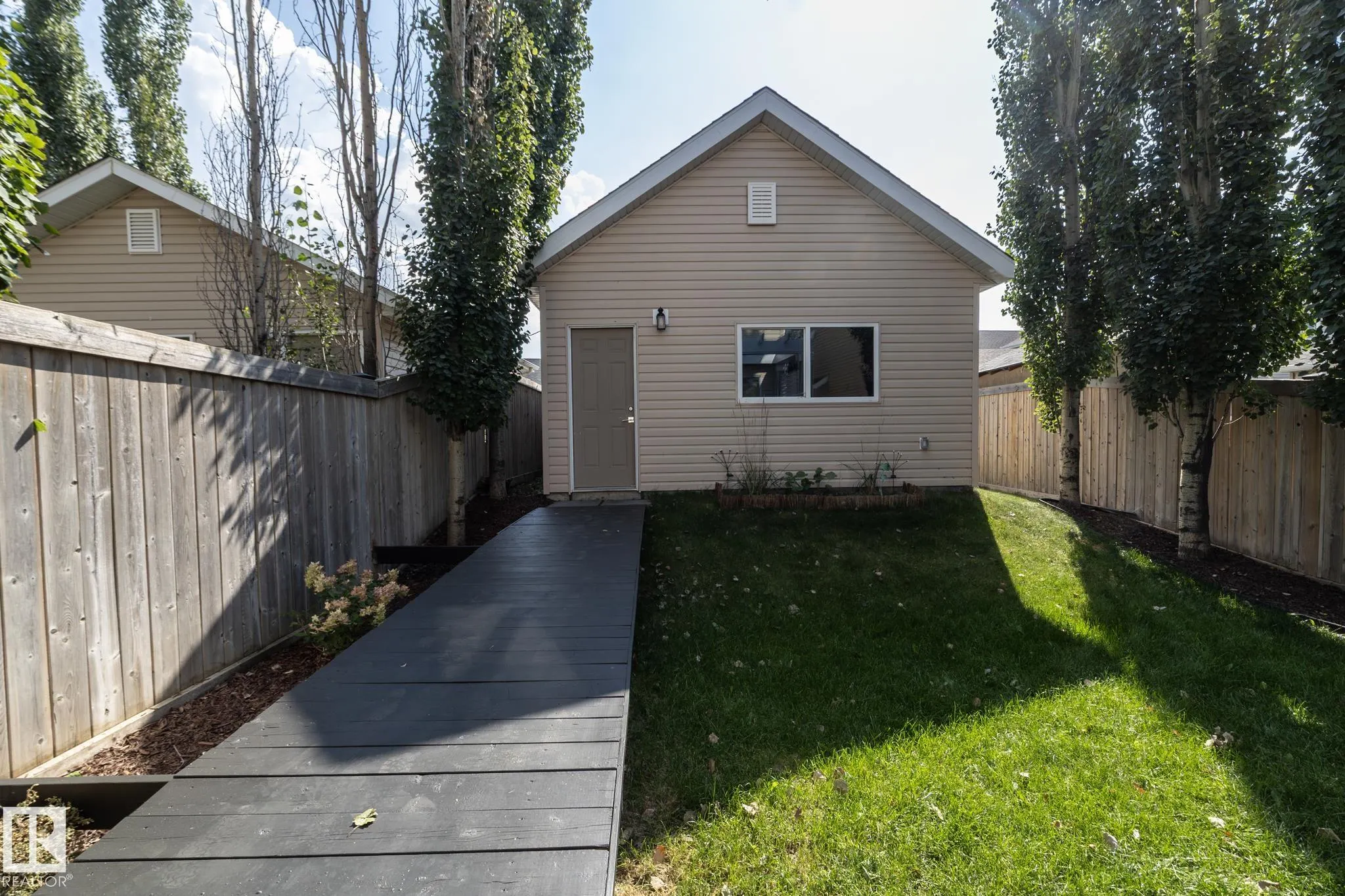 7409 22 AVE