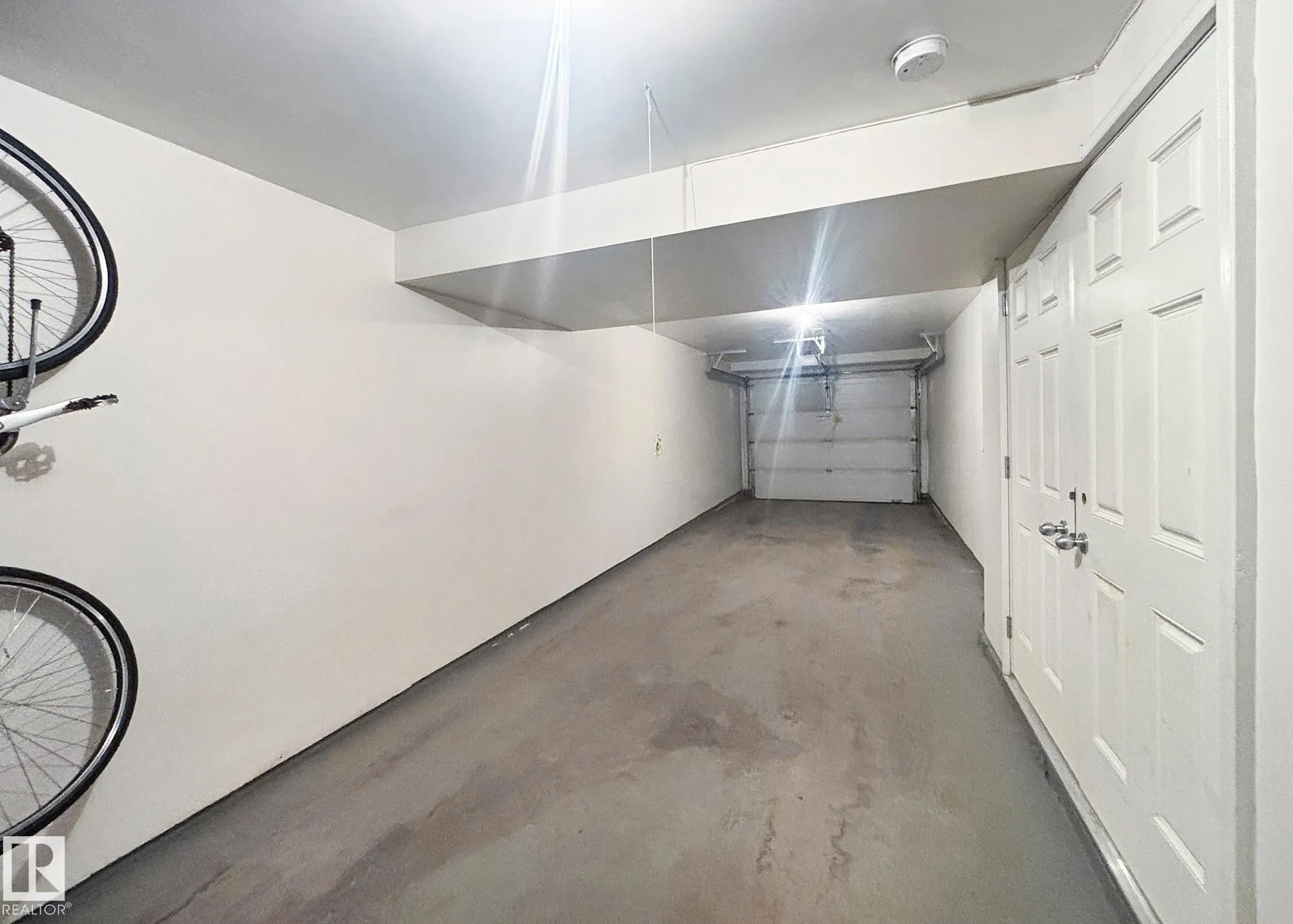 1623 TOWNE CENTRE Boulevard