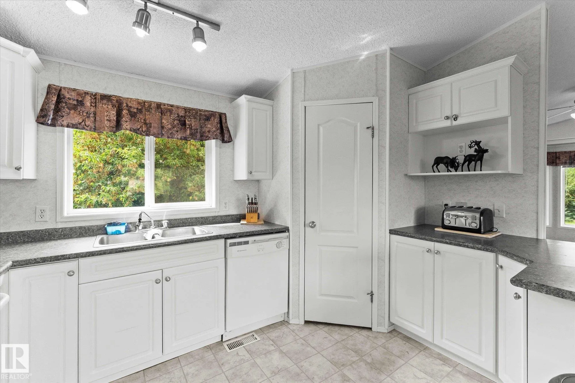 1308 TWP ROAD 552
