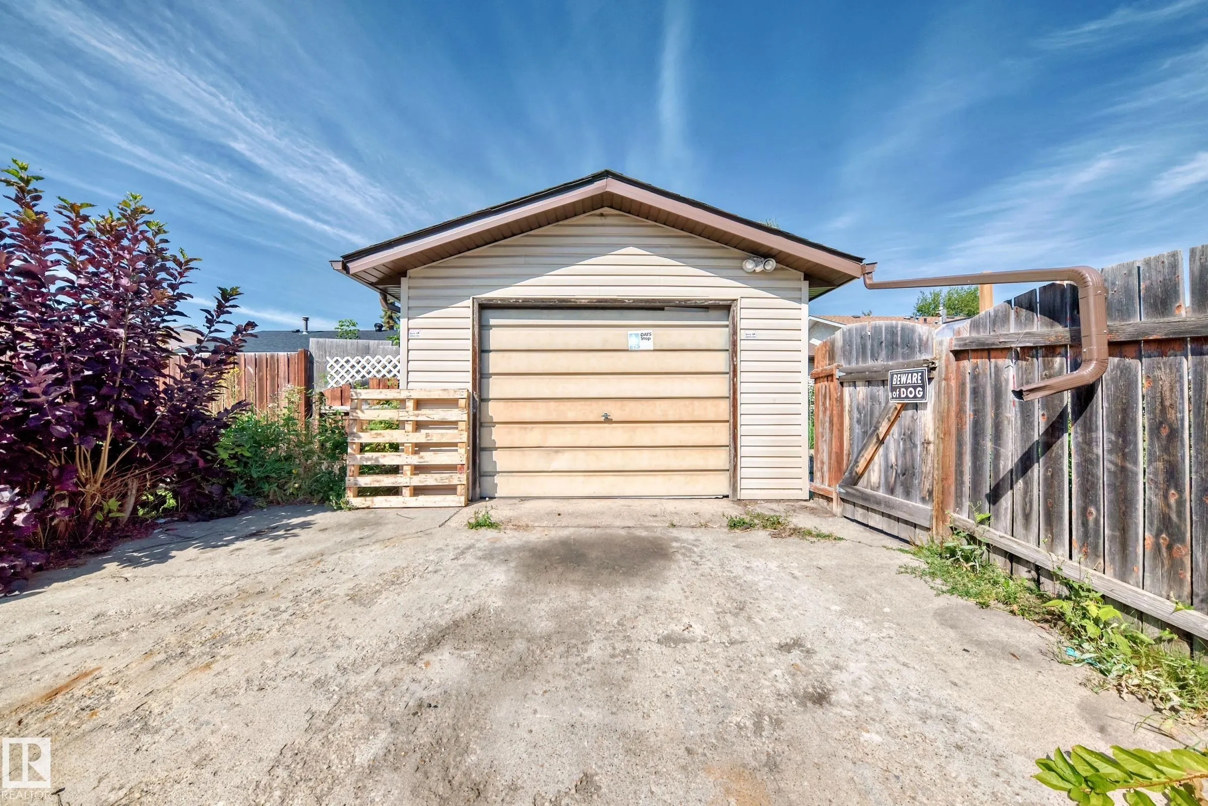 1419 63 Street