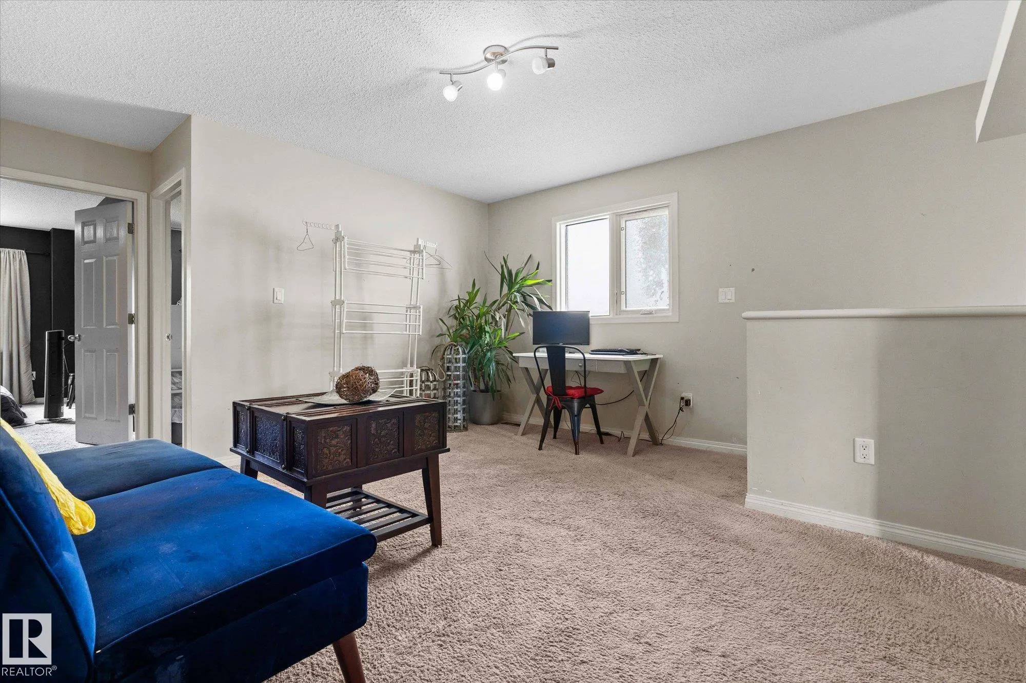 1641 Chapman Way