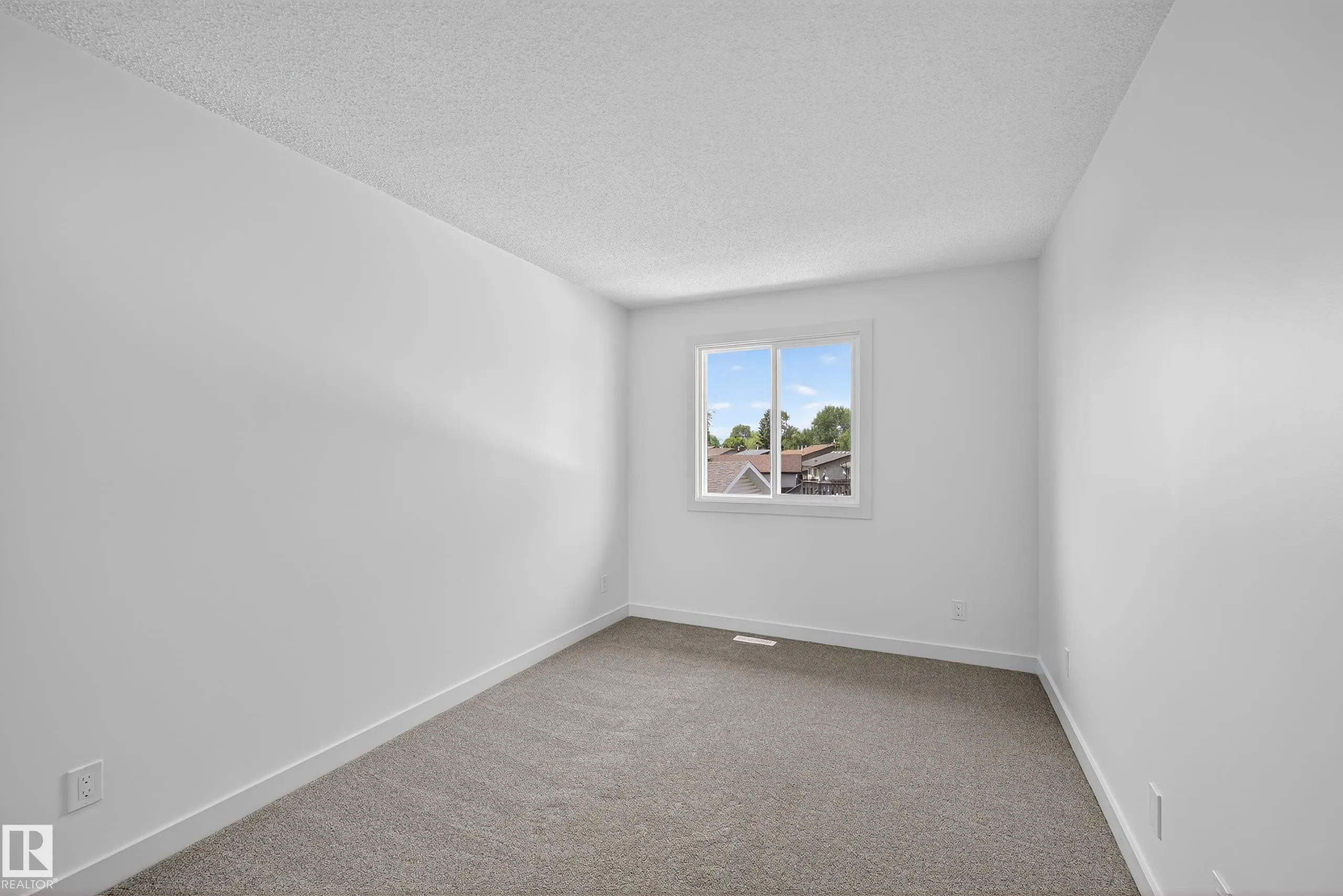 17136 100 Street