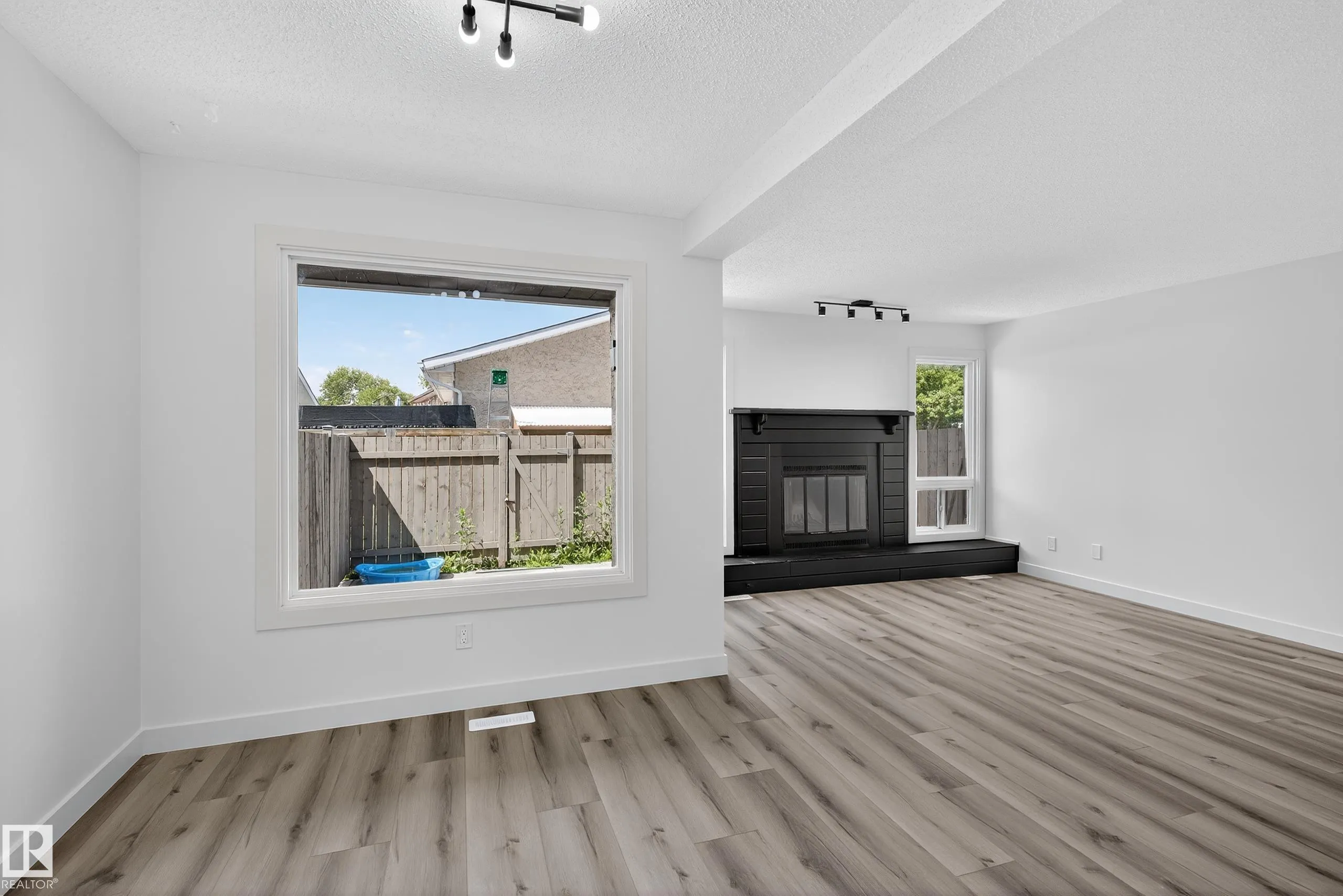17136 100 Street