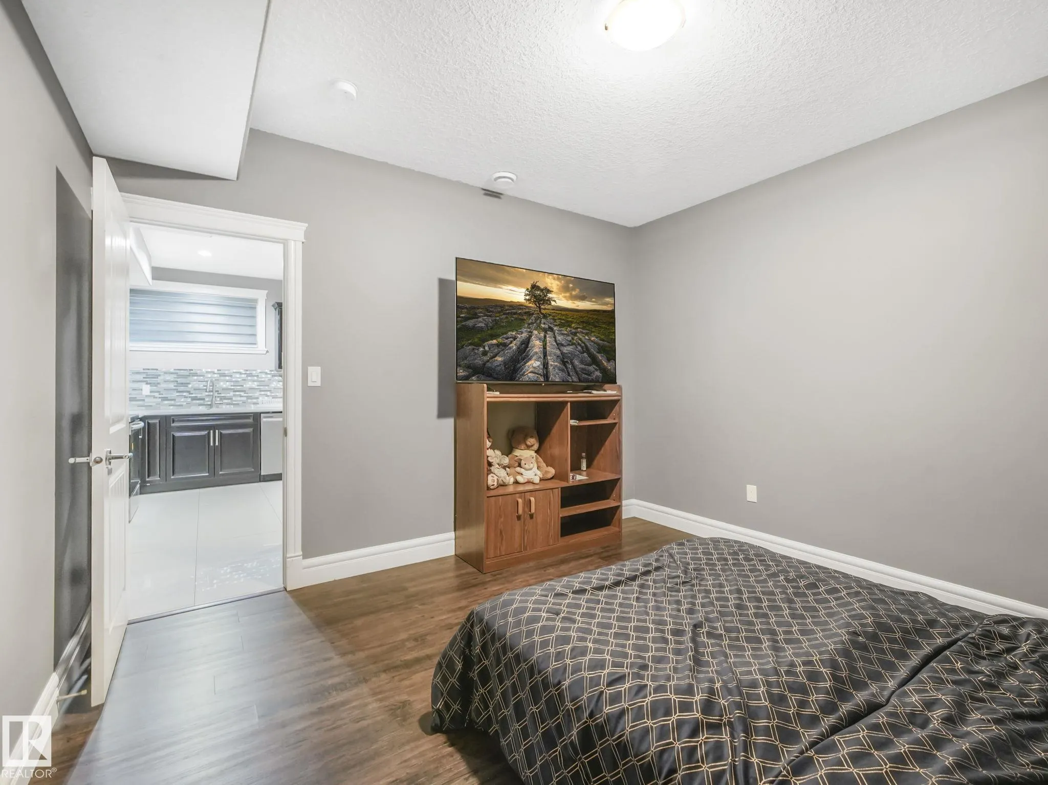 2612 ADAM Court