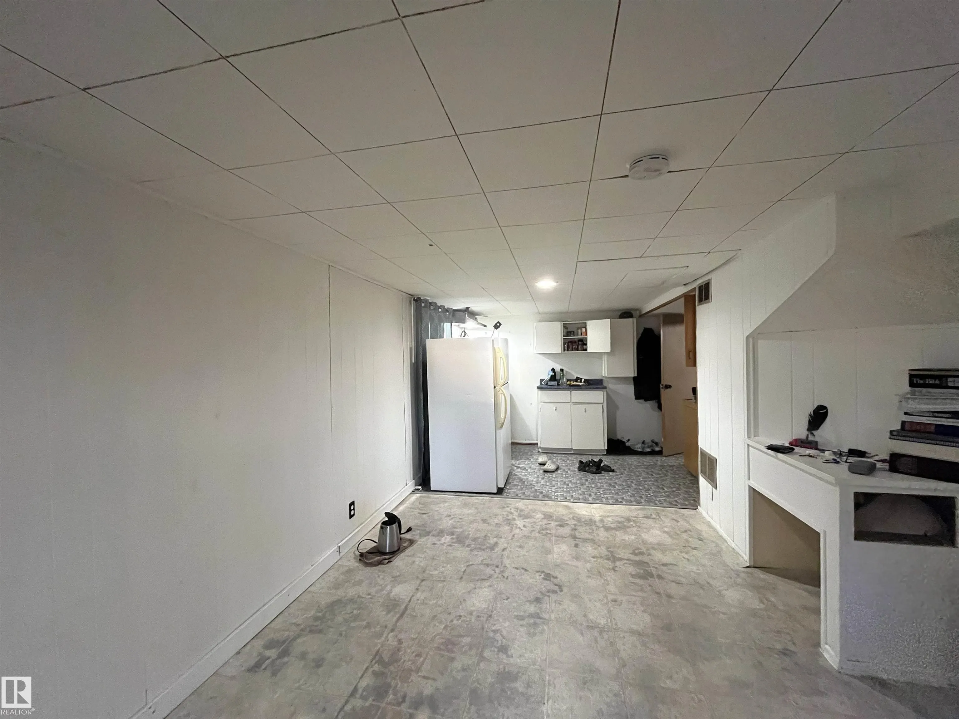 11206 104 Street