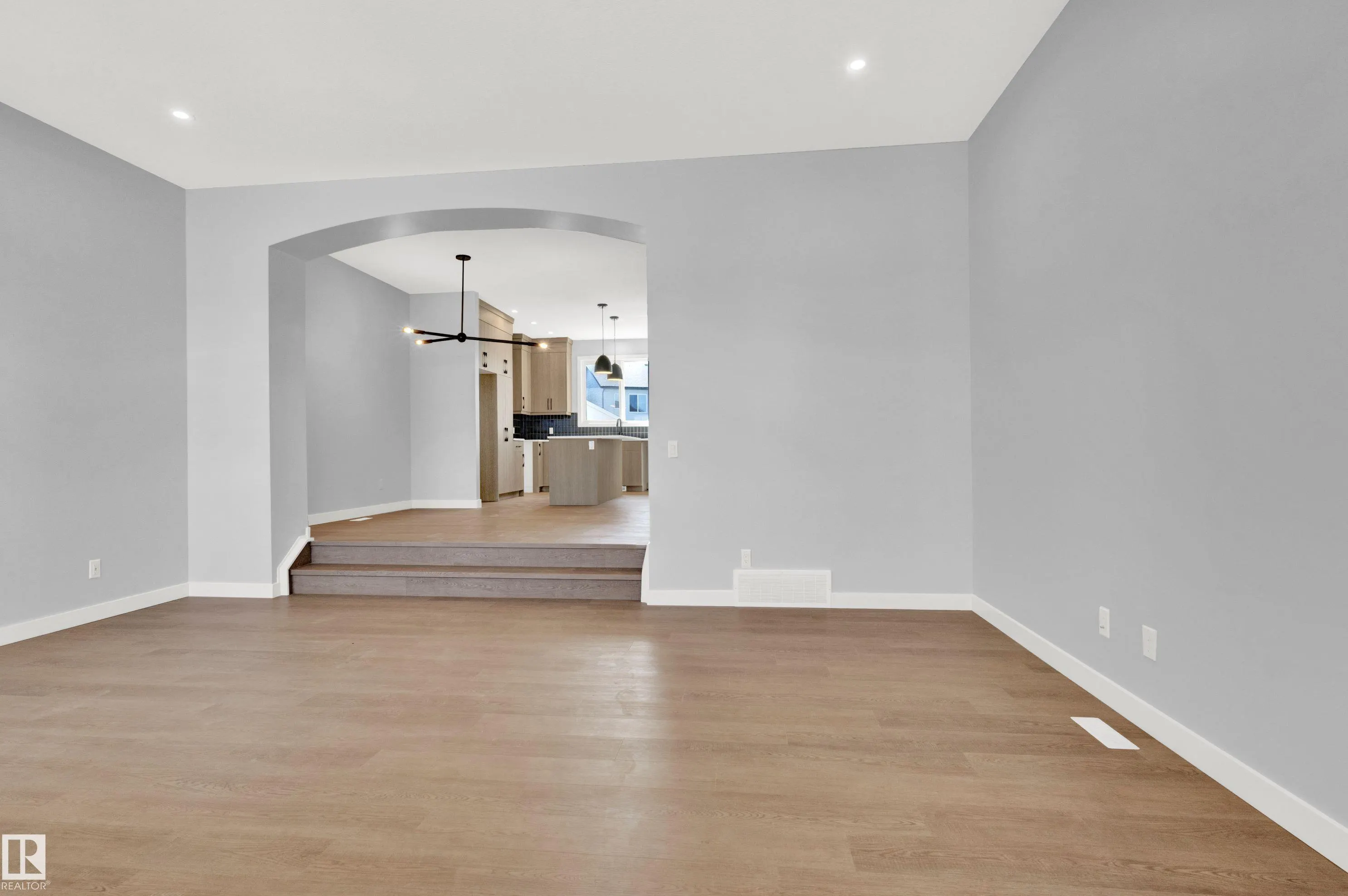 266 PATERSON Link