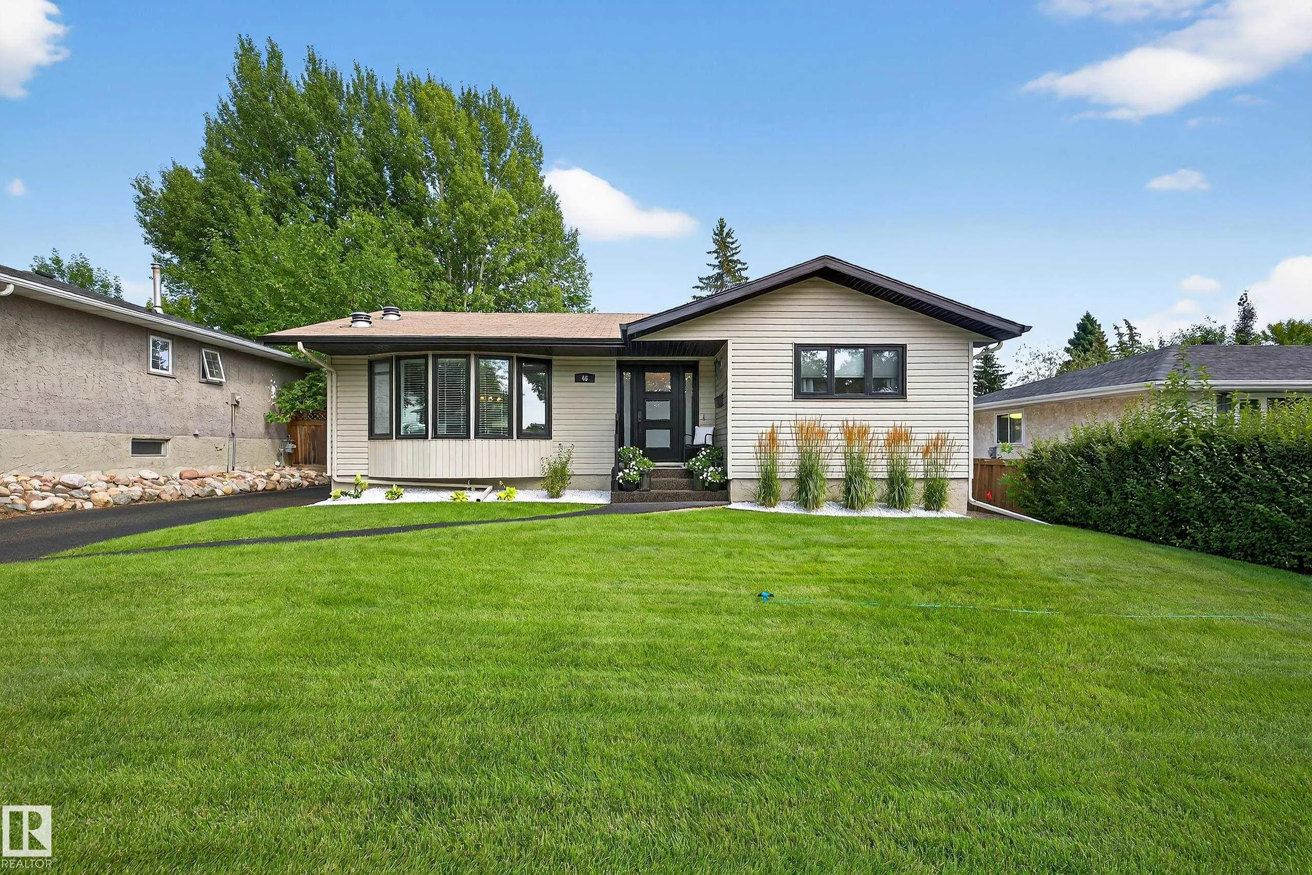 46 GLENGARRY Crescent