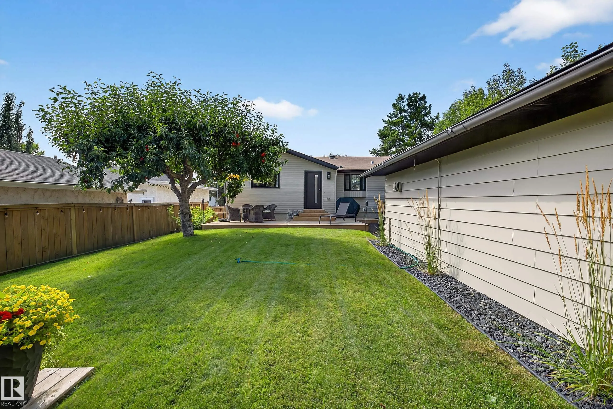 46 GLENGARRY Crescent