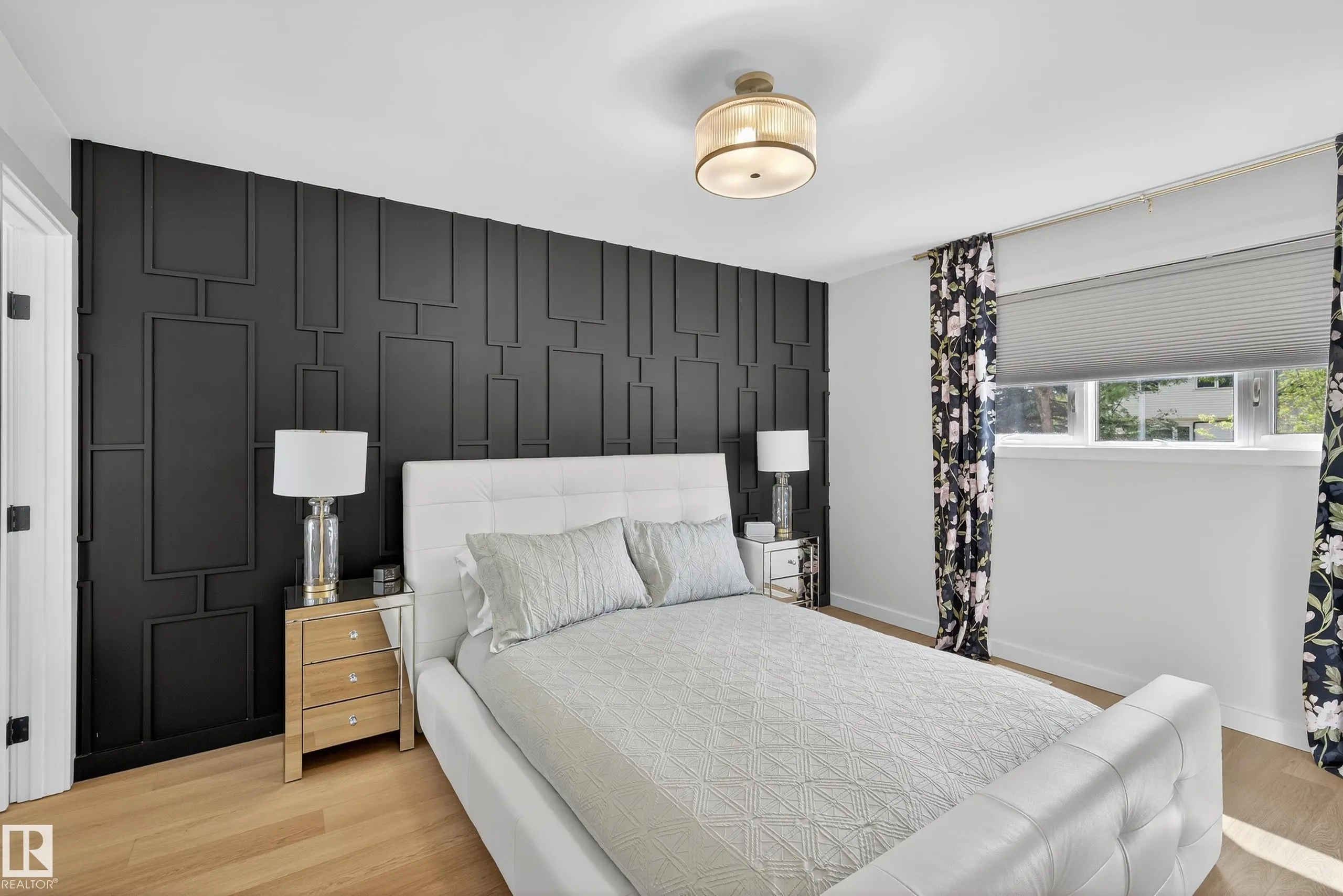 46 GLENGARRY Crescent