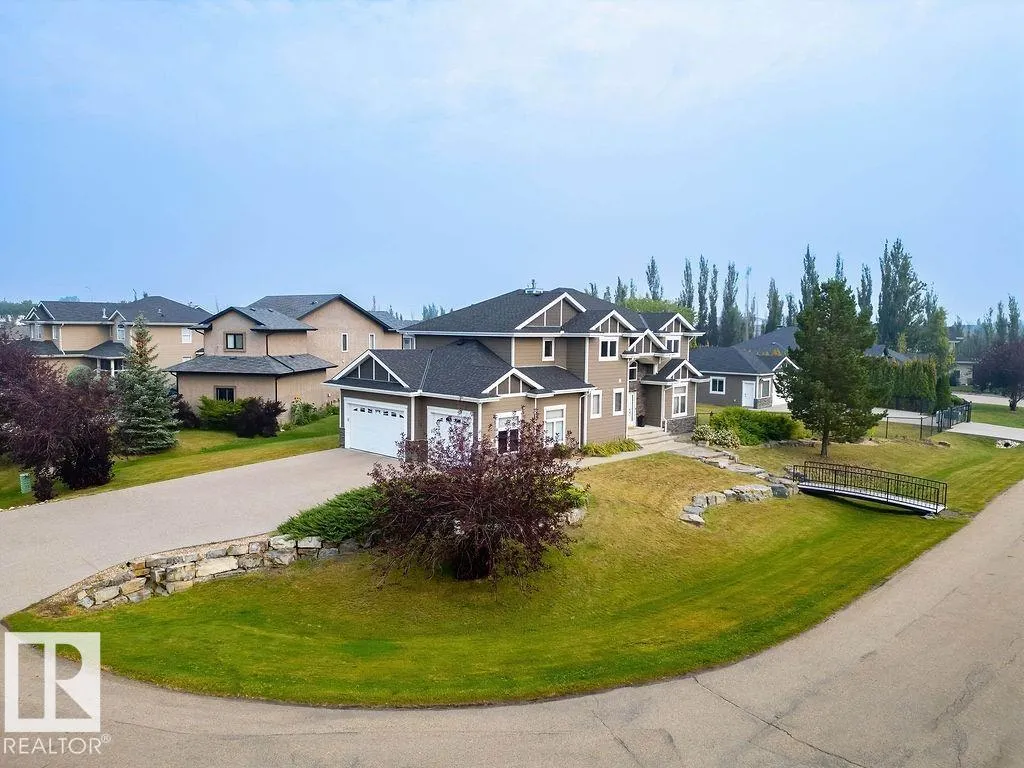 32 GREENFIELD CL