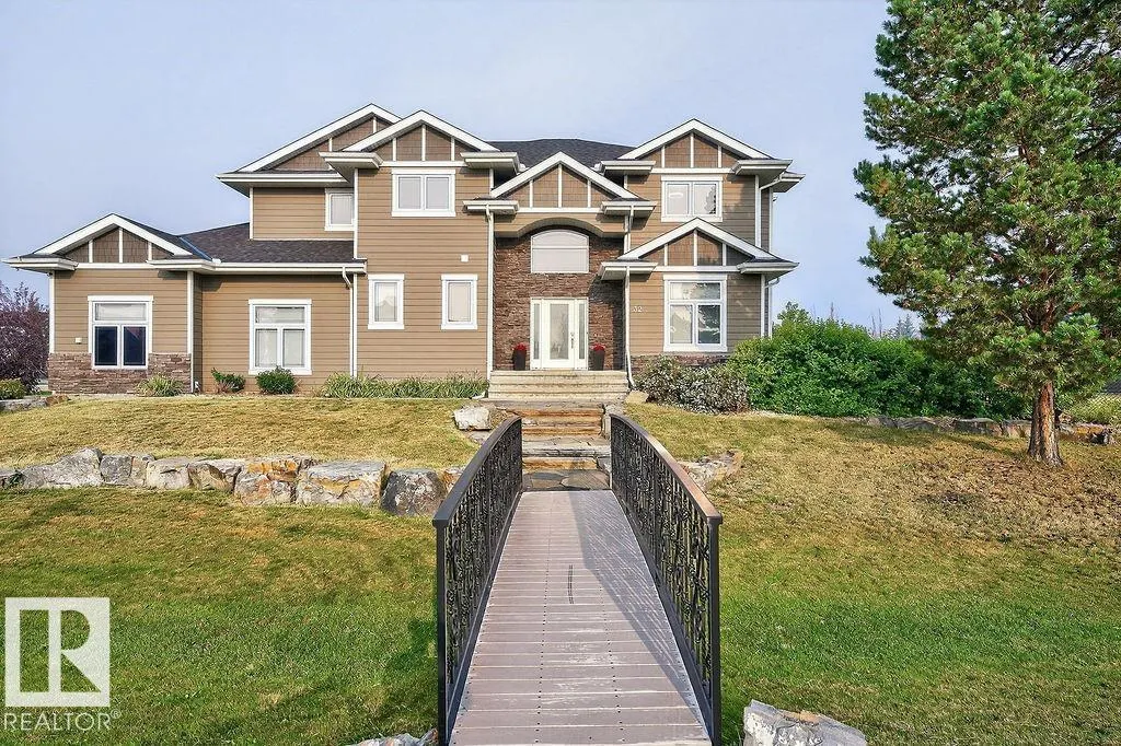 32 GREENFIELD