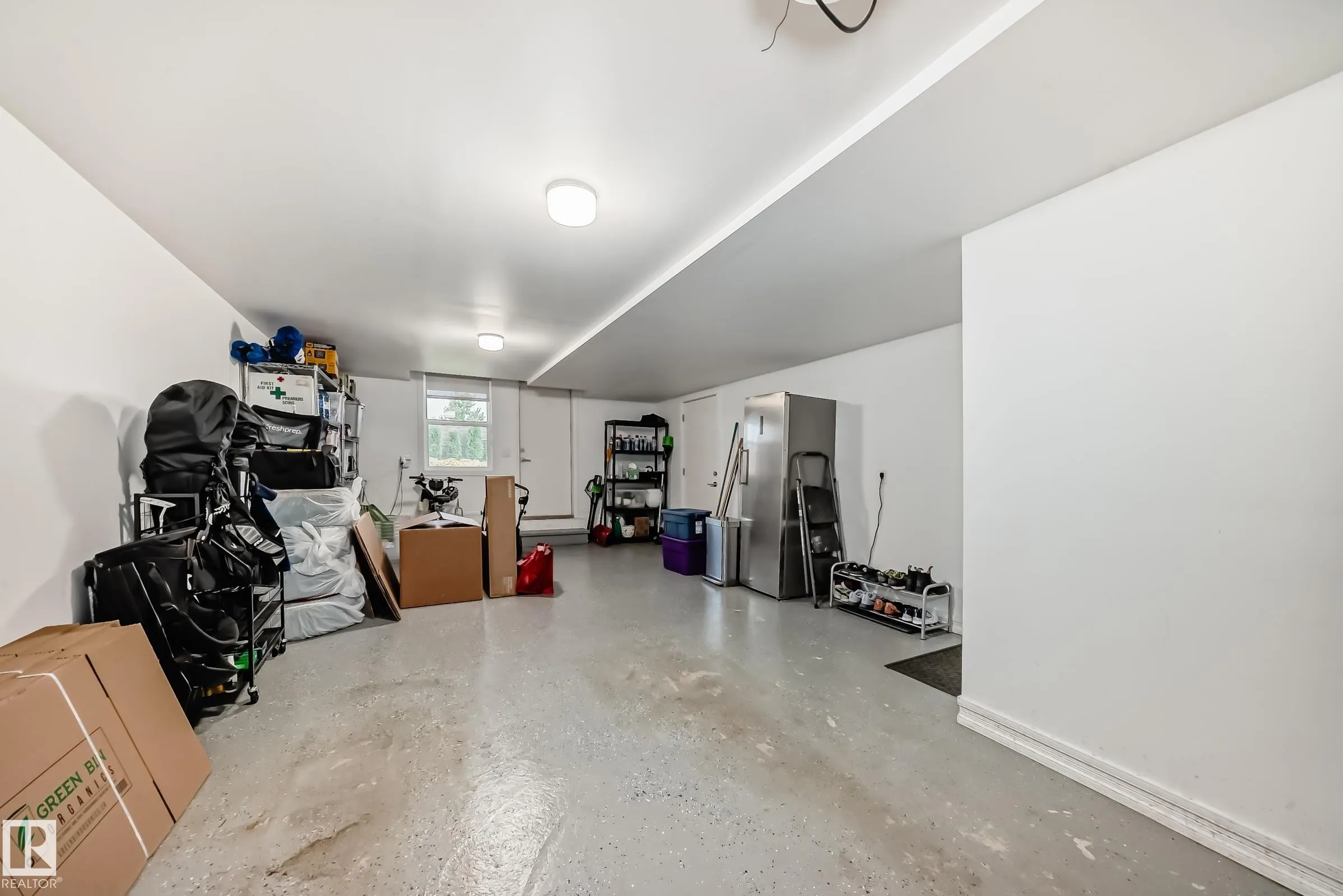 1746 KEENE Crescent