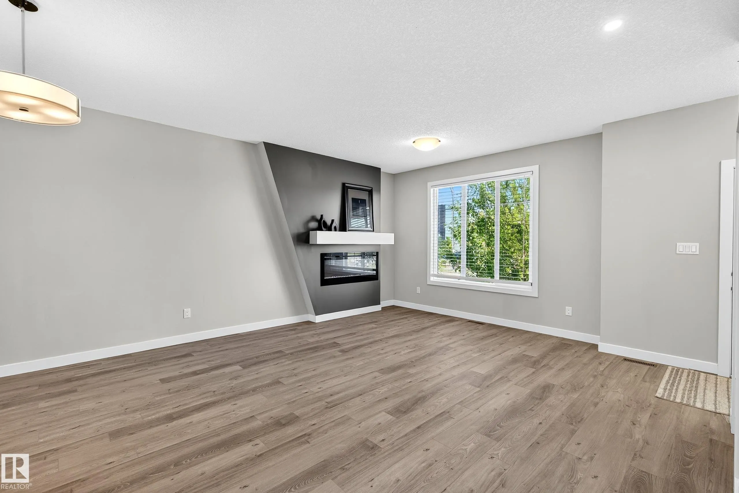 6544 CHAPPELLE Vista