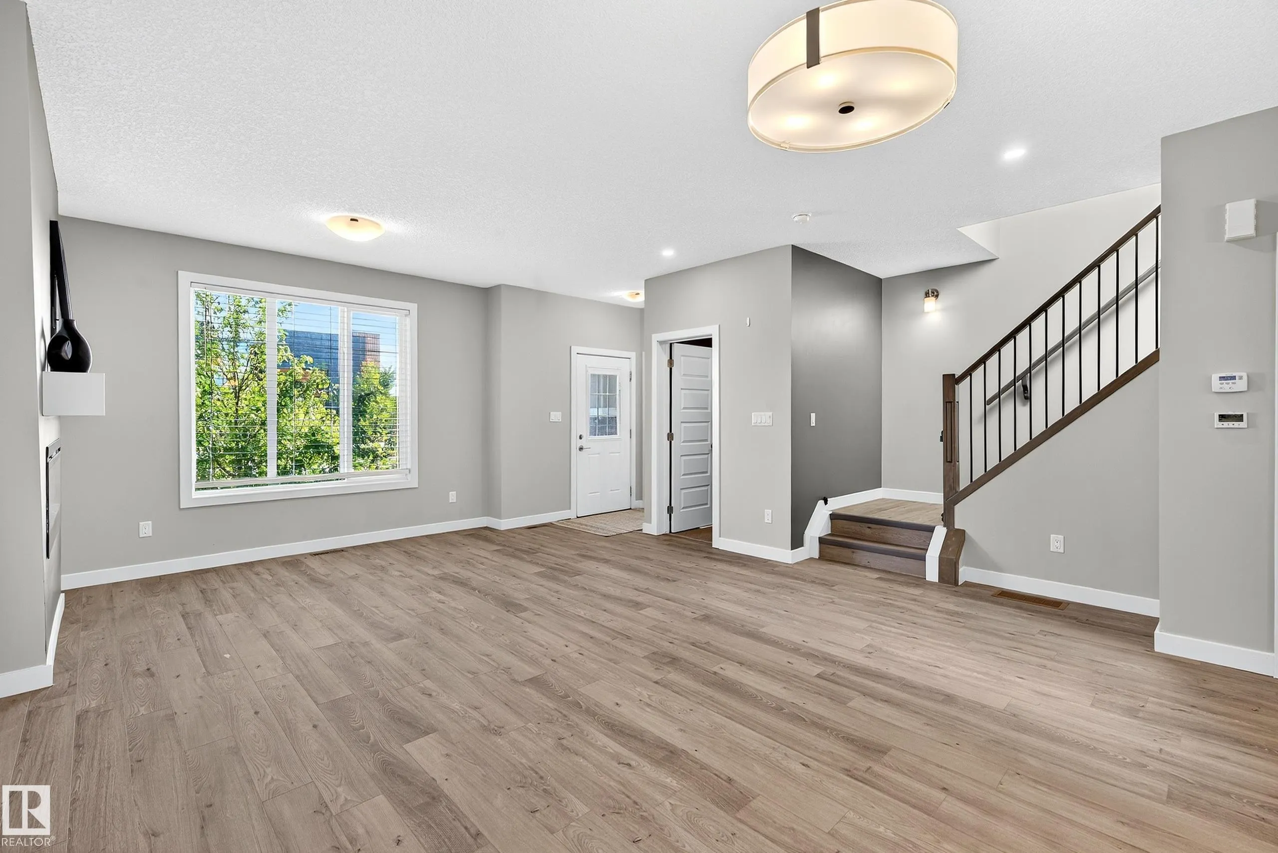 6544 CHAPPELLE Vista