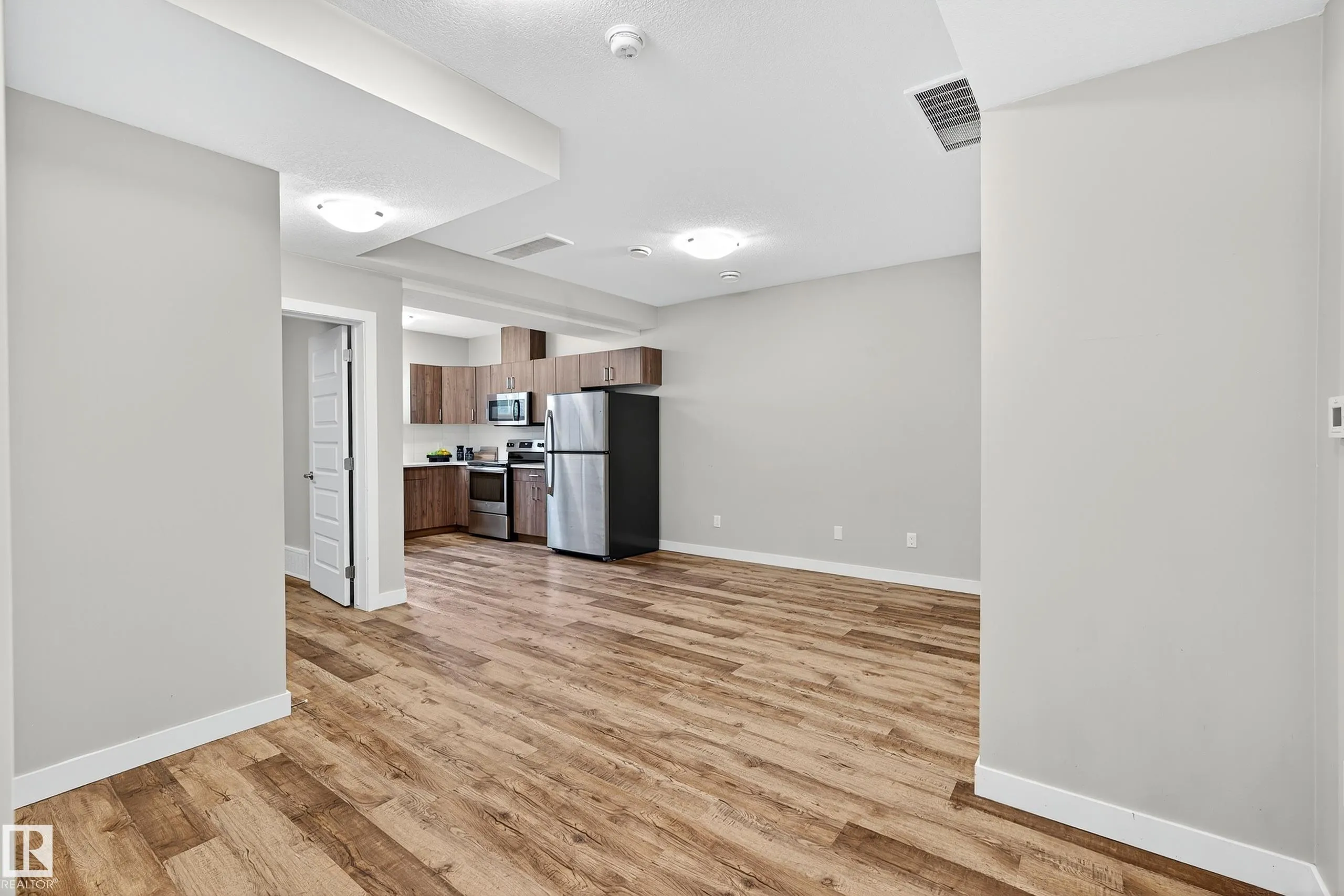 6544 CHAPPELLE Vista