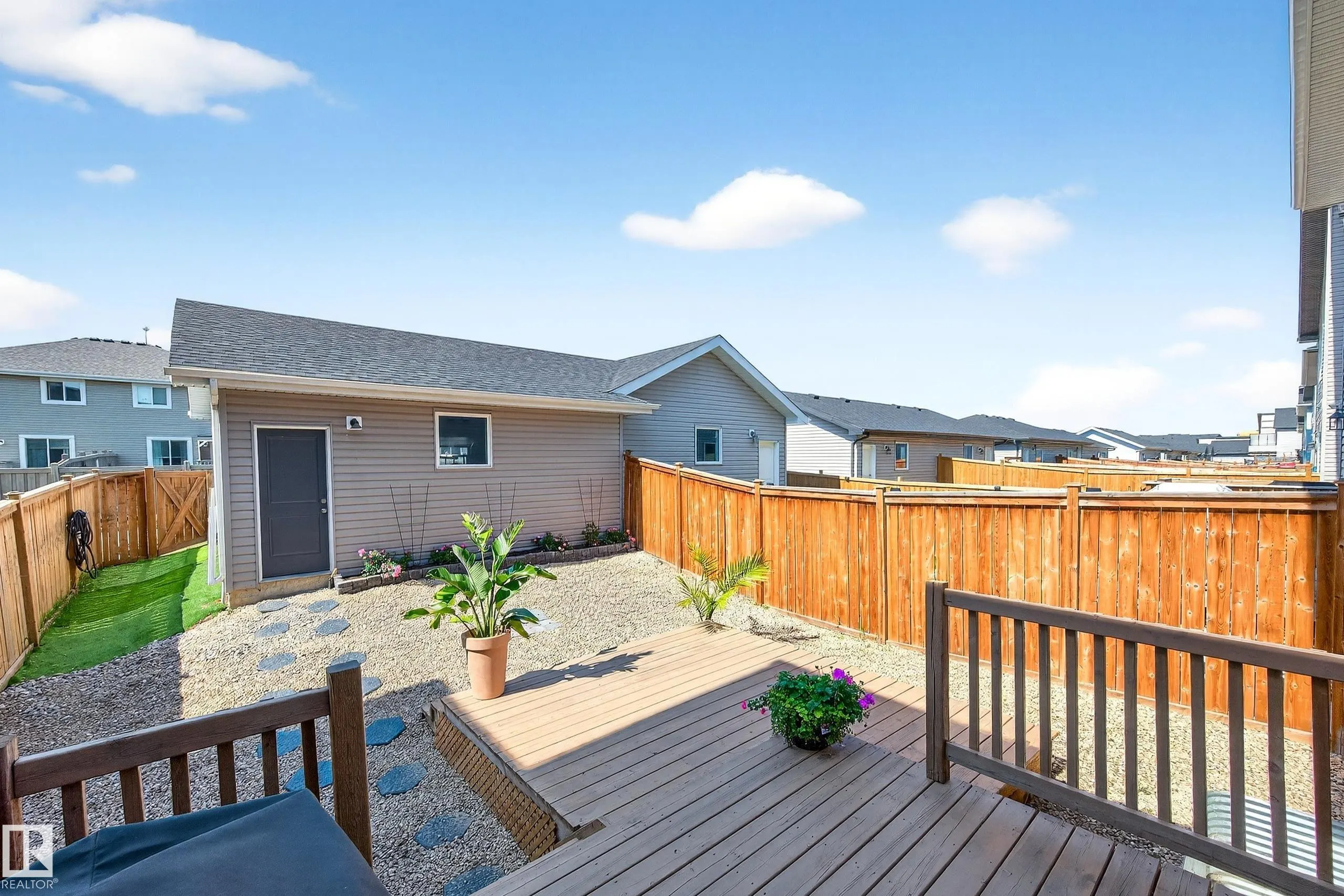 6544 CHAPPELLE Vista