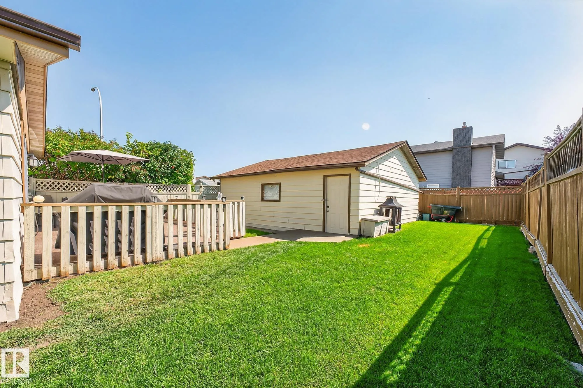 19 SOUTHPARK Drive