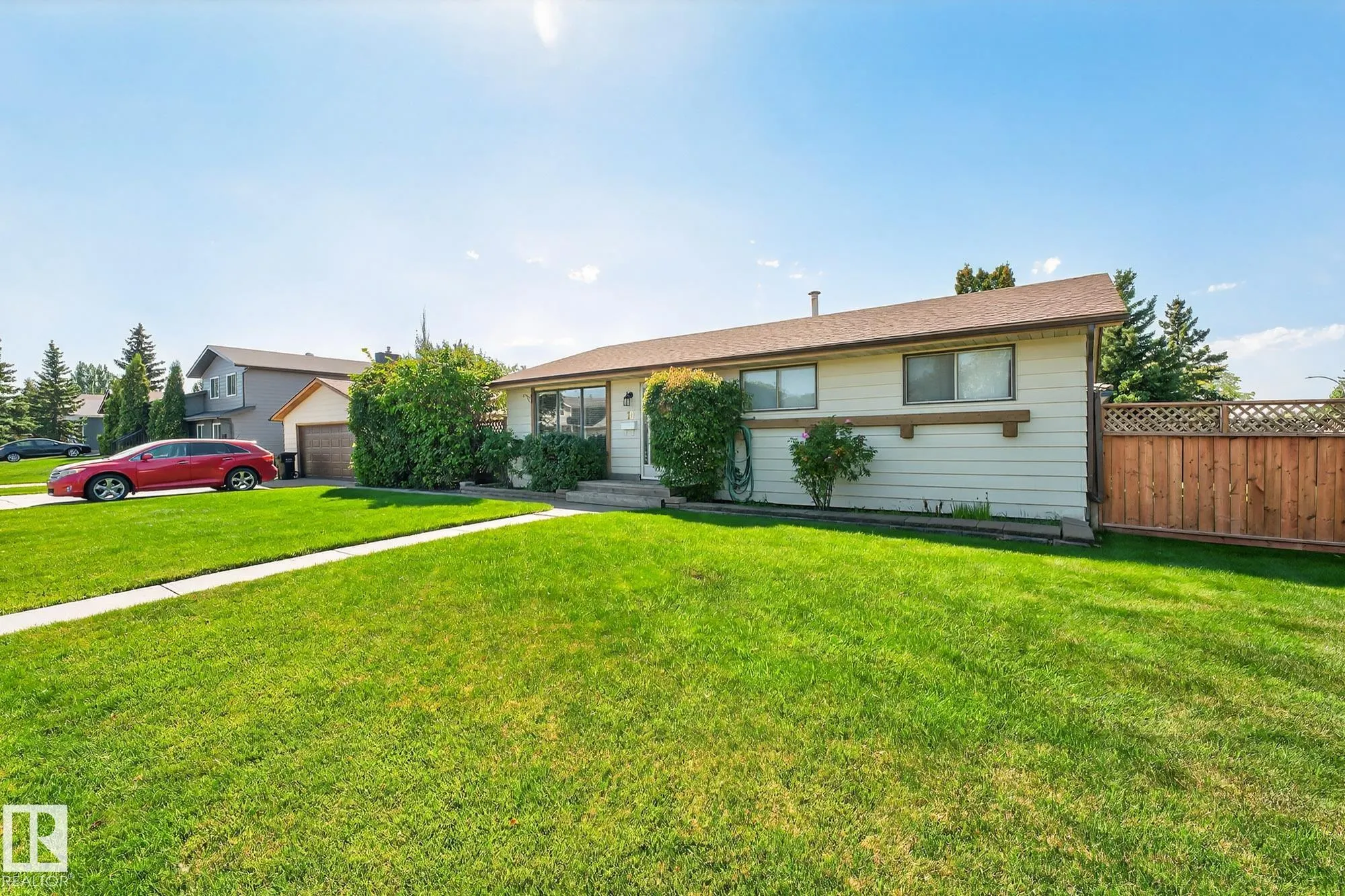 19 SOUTHPARK Drive