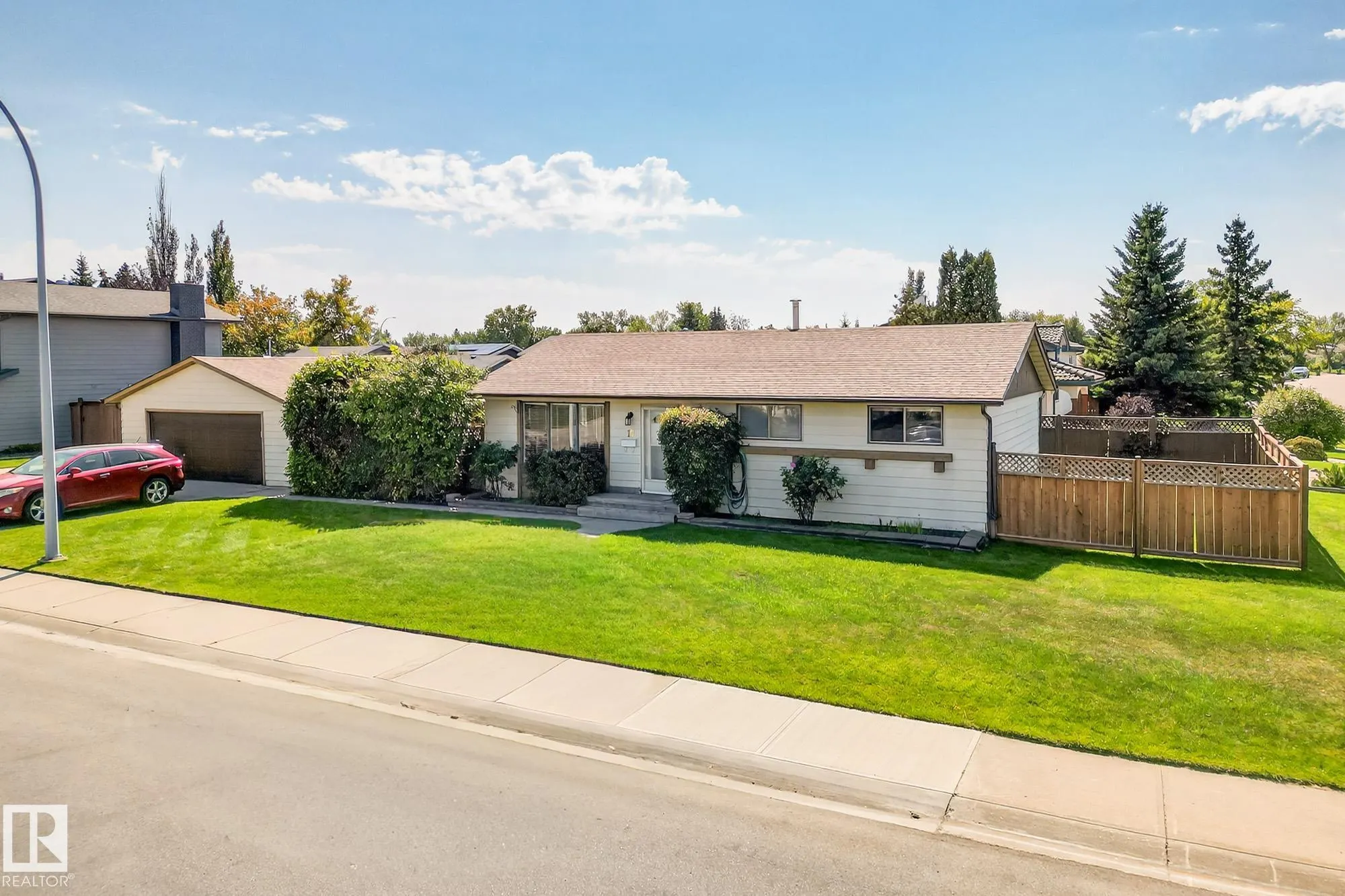 19 SOUTHPARK Drive
