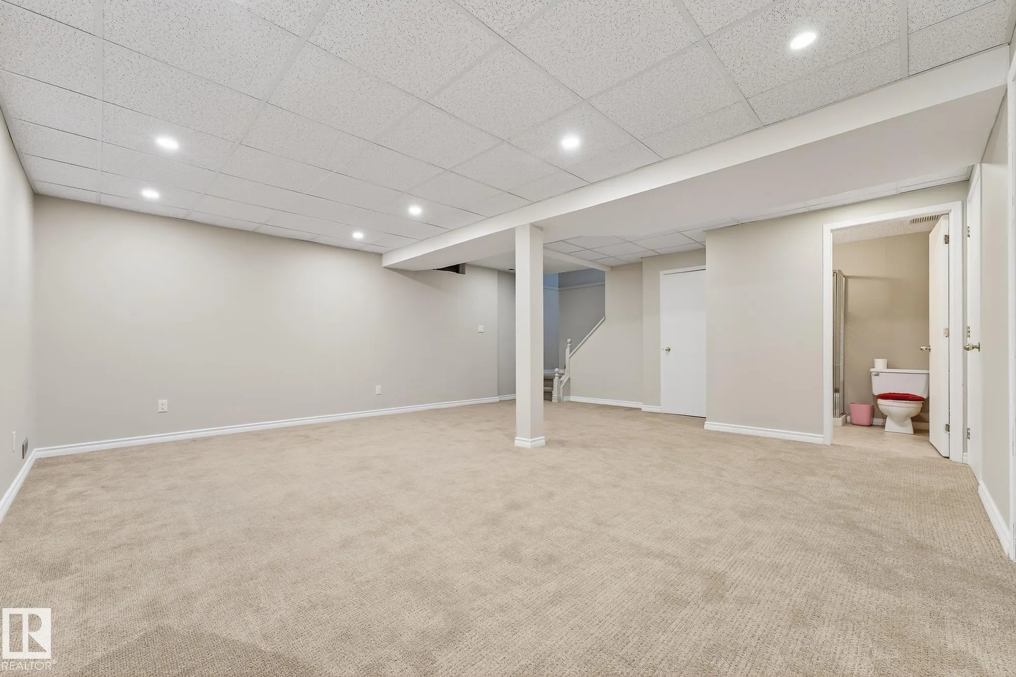 19 SOUTHPARK Drive