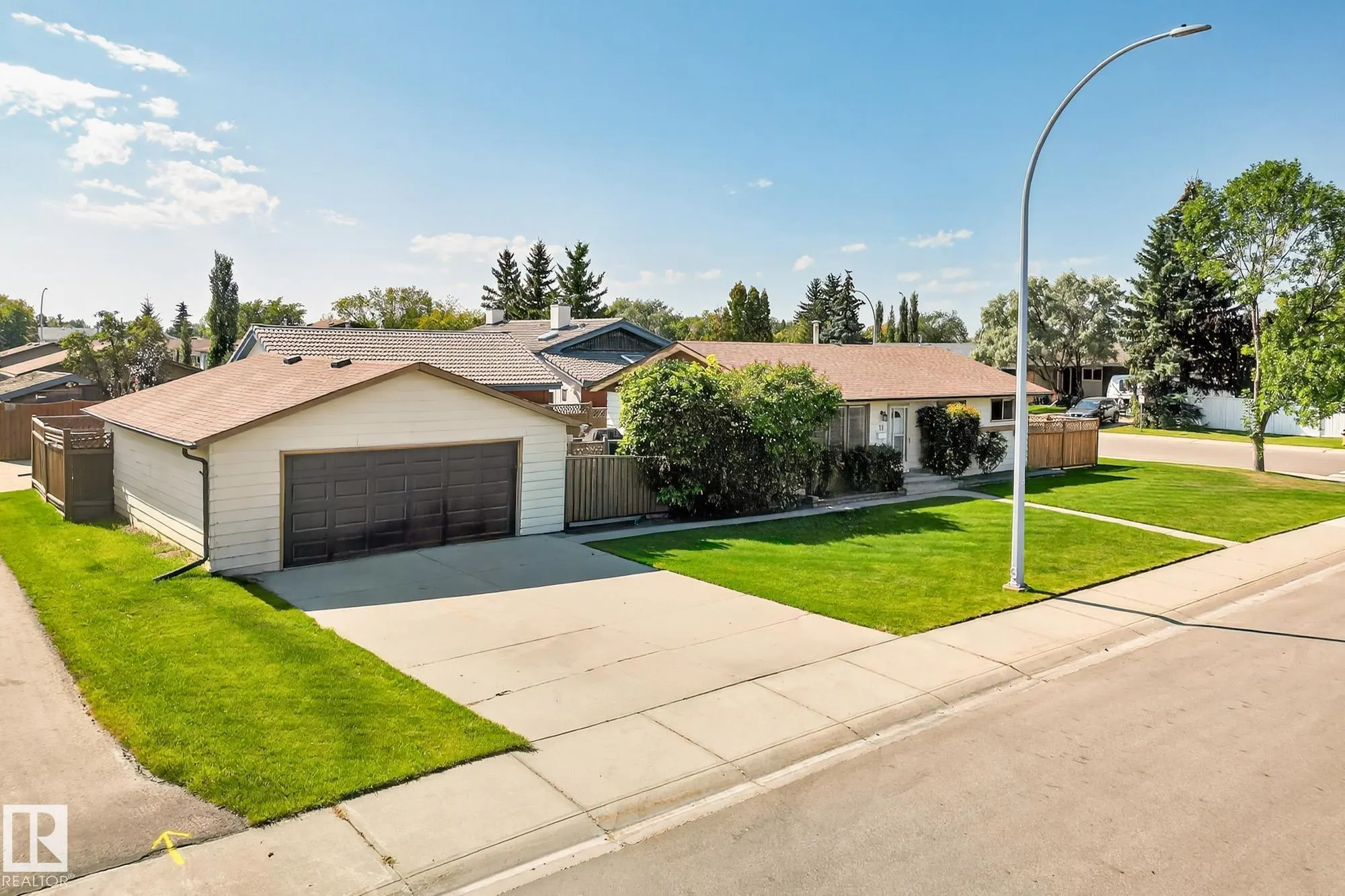 19 SOUTHPARK Drive