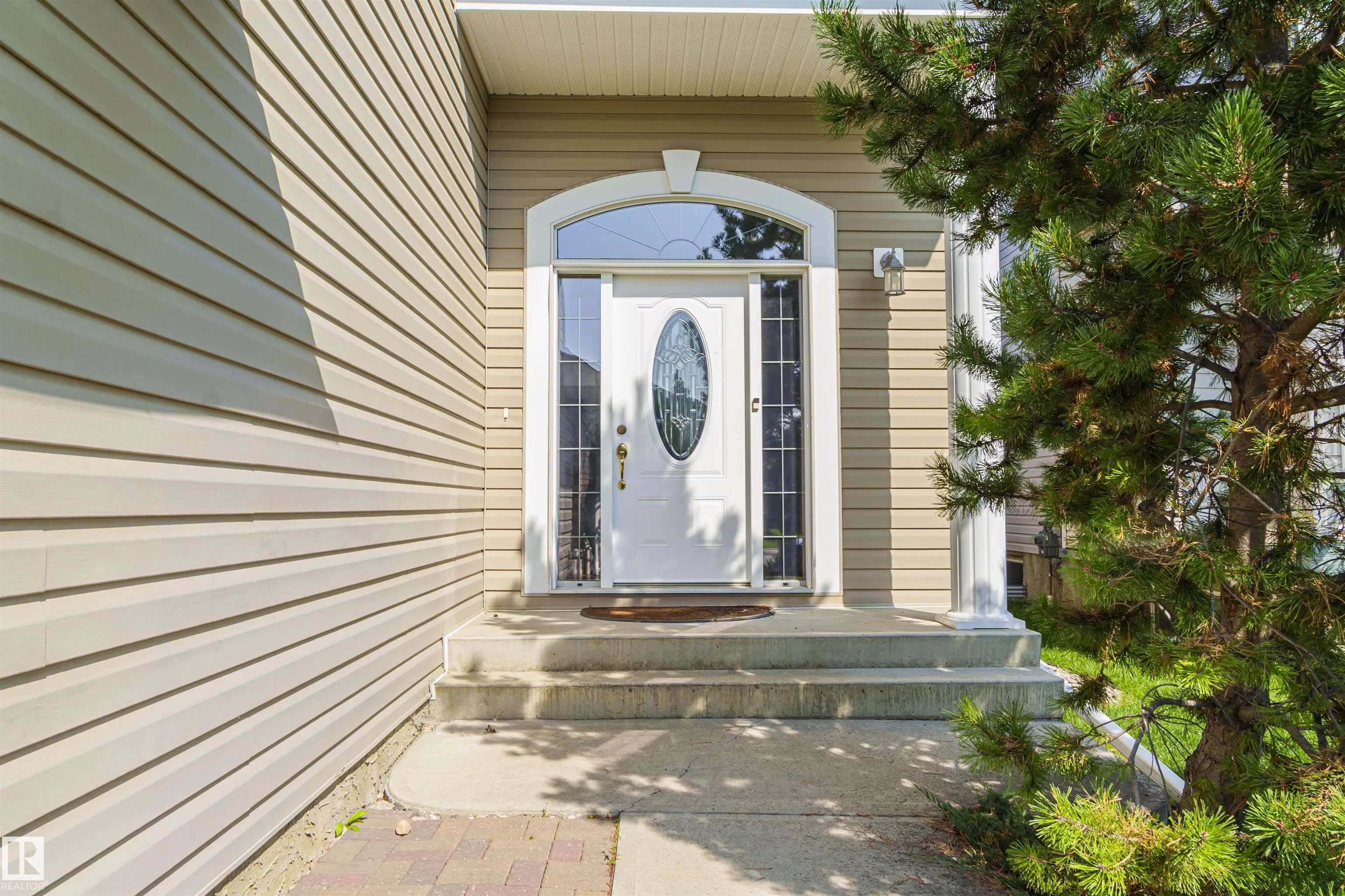 536 LEGER Way