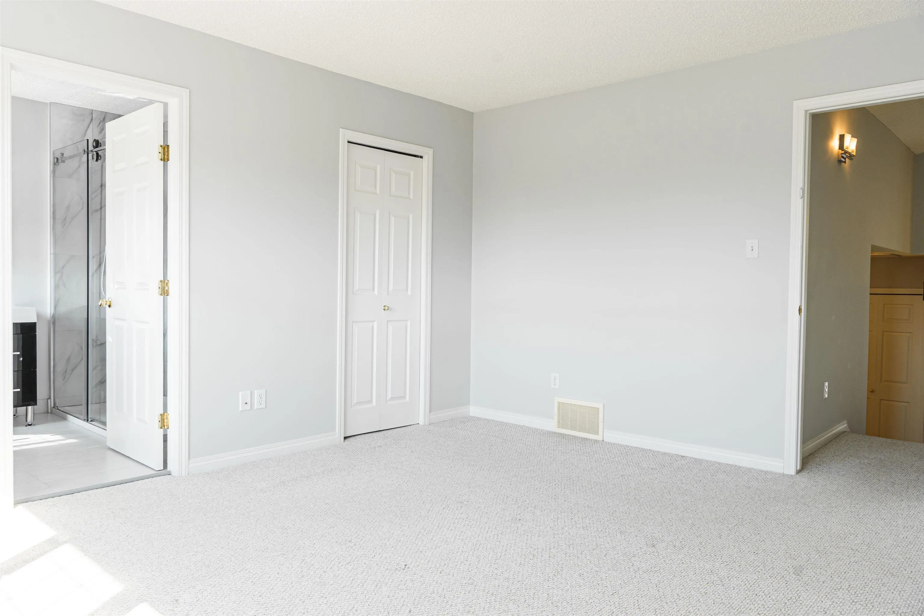 536 LEGER Way