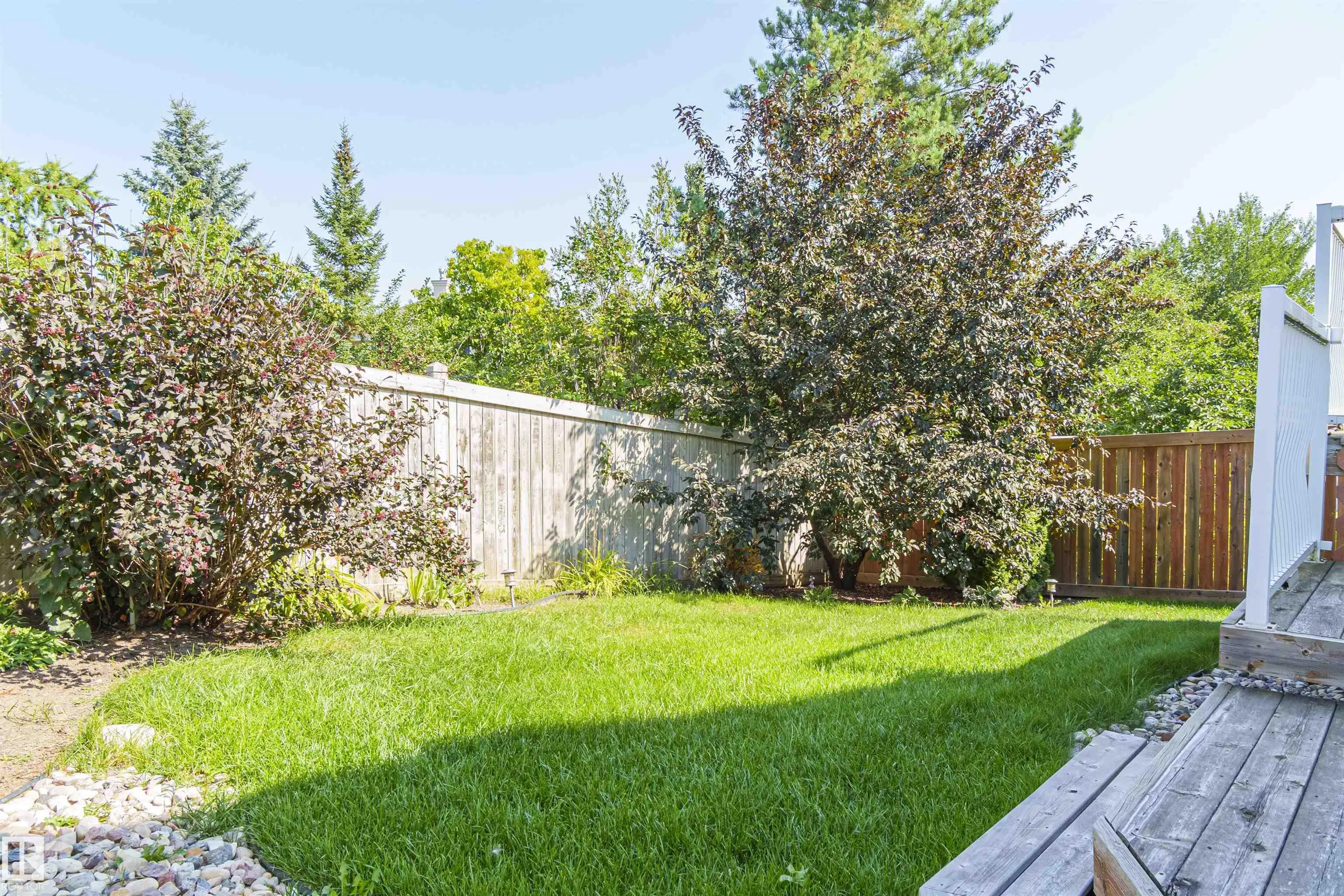 536 LEGER Way