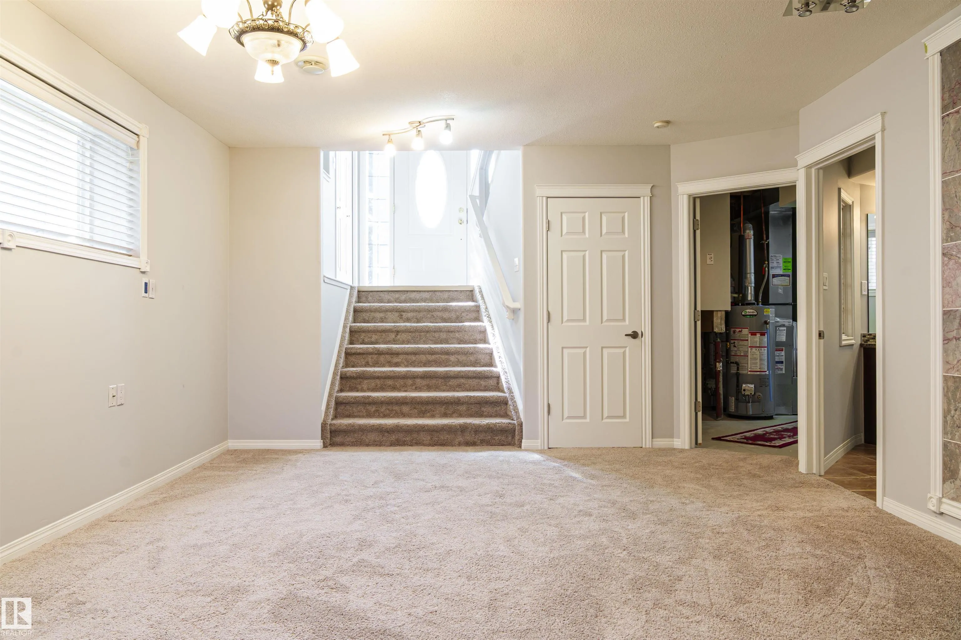 536 LEGER Way