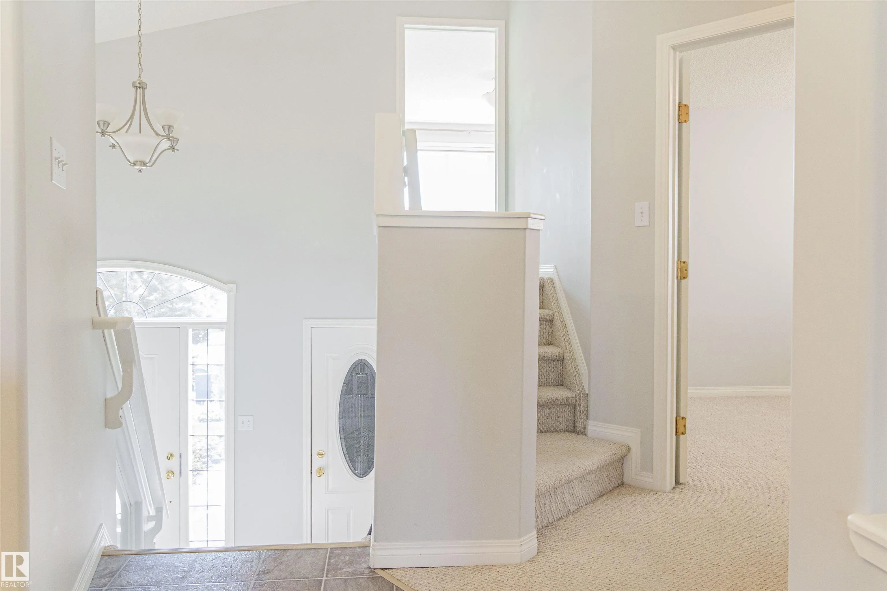 536 LEGER Way