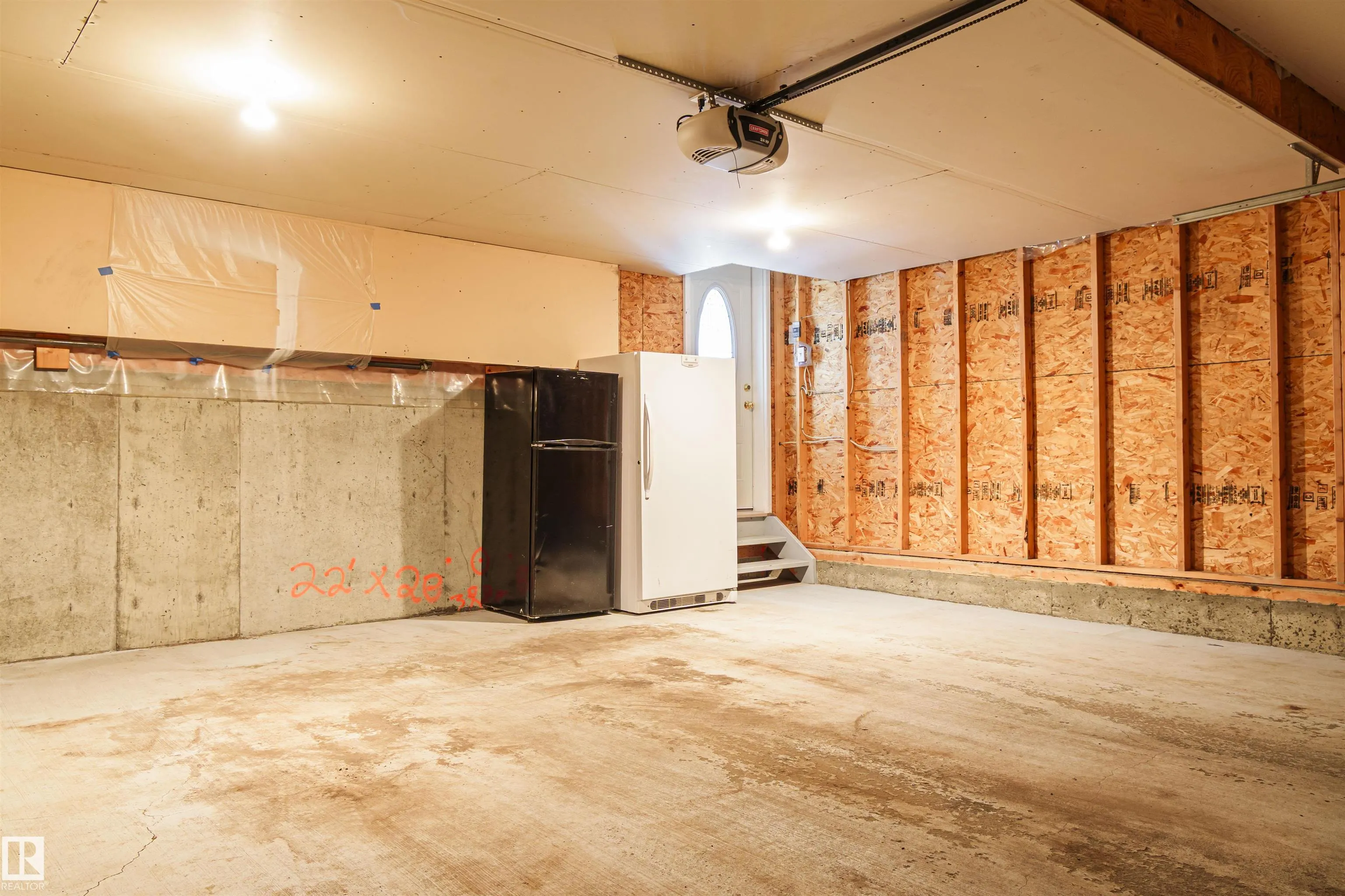 536 LEGER Way