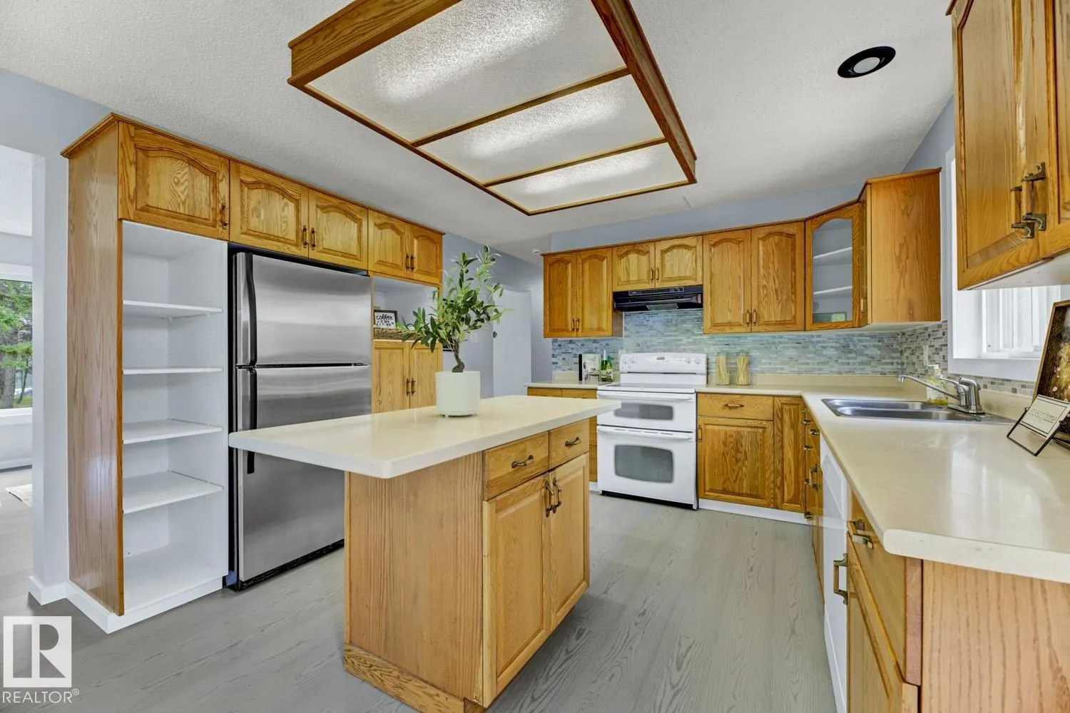 27420 TWP ROAD 540