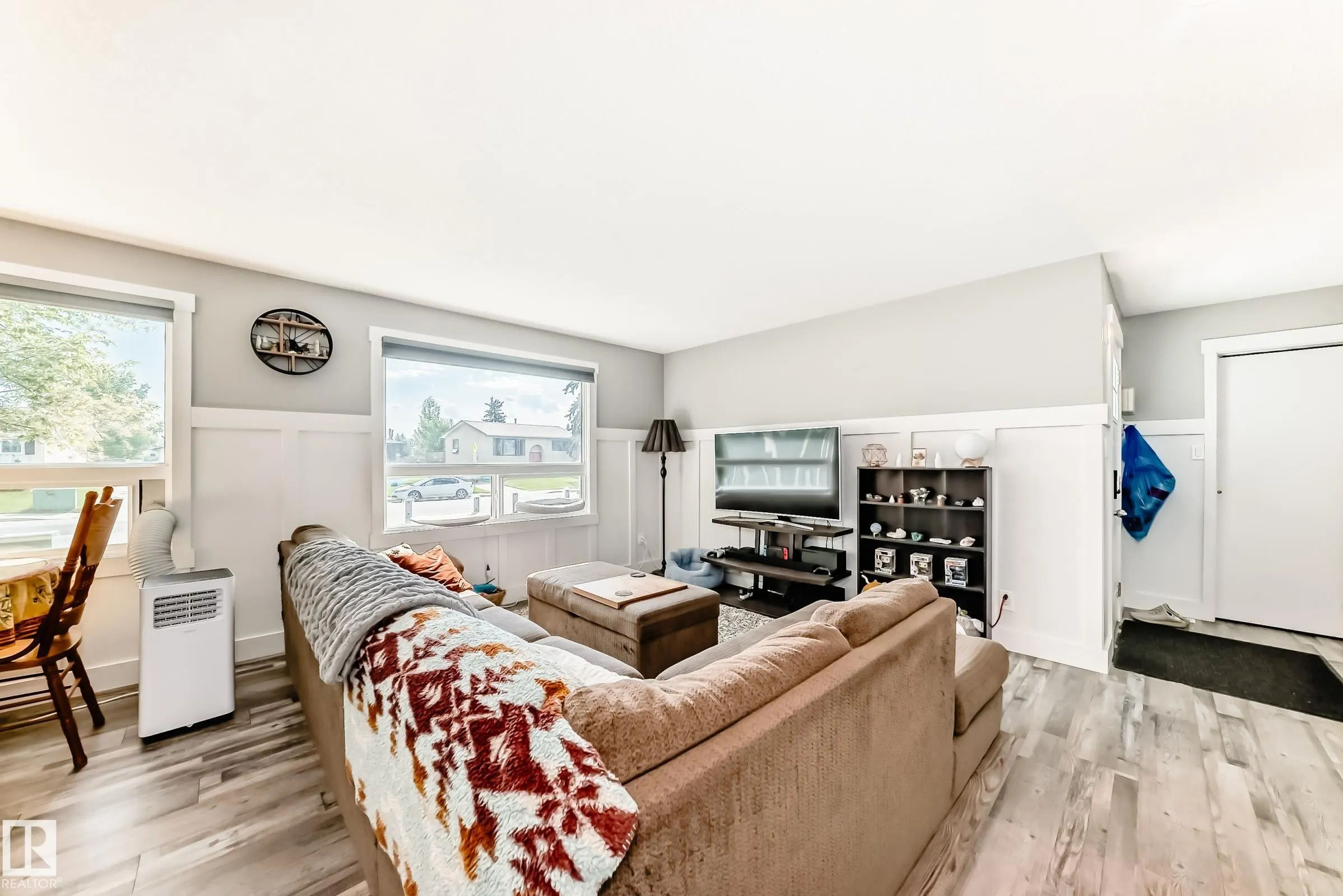 26 CALEDONIA Drive