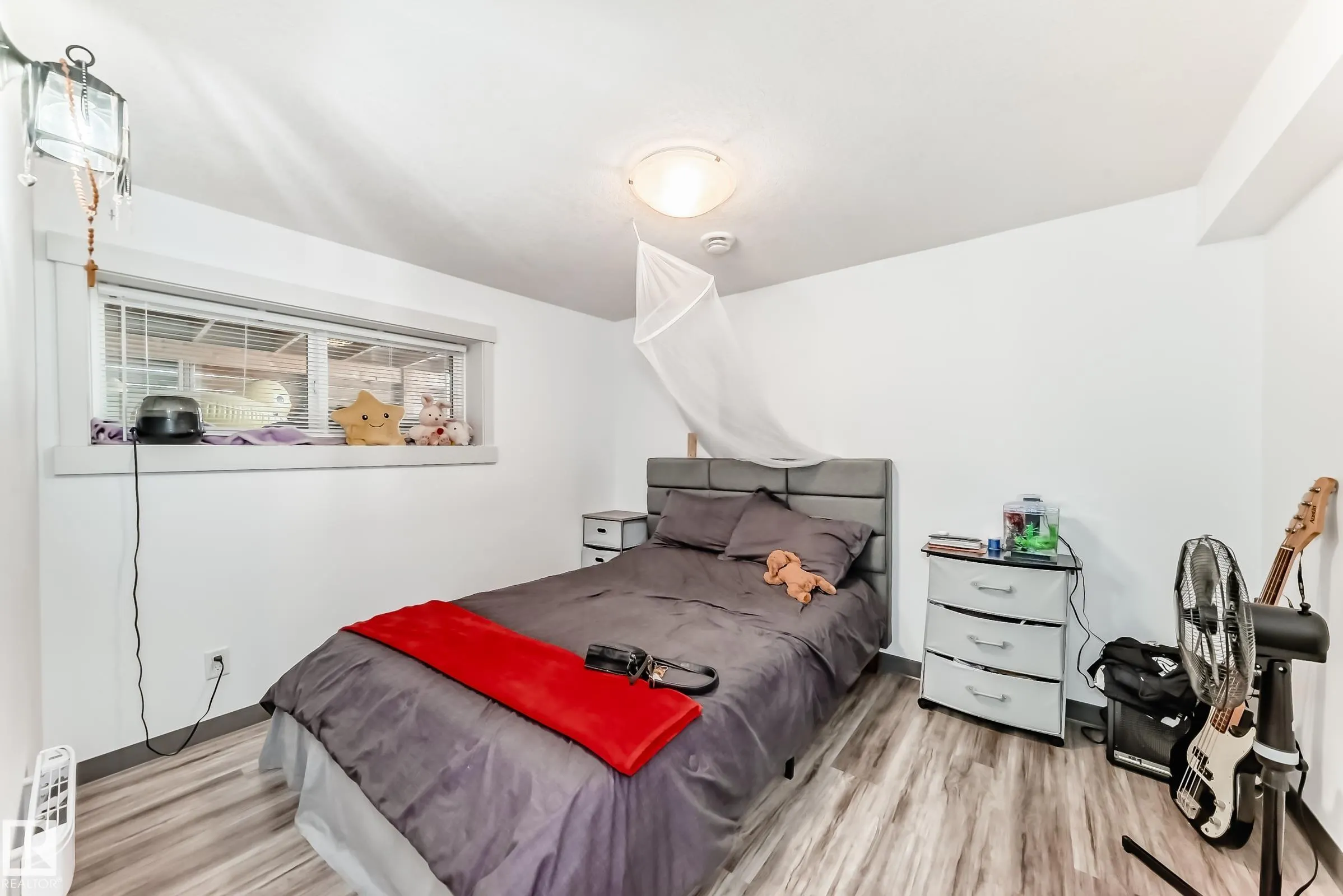 26 CALEDONIA Drive